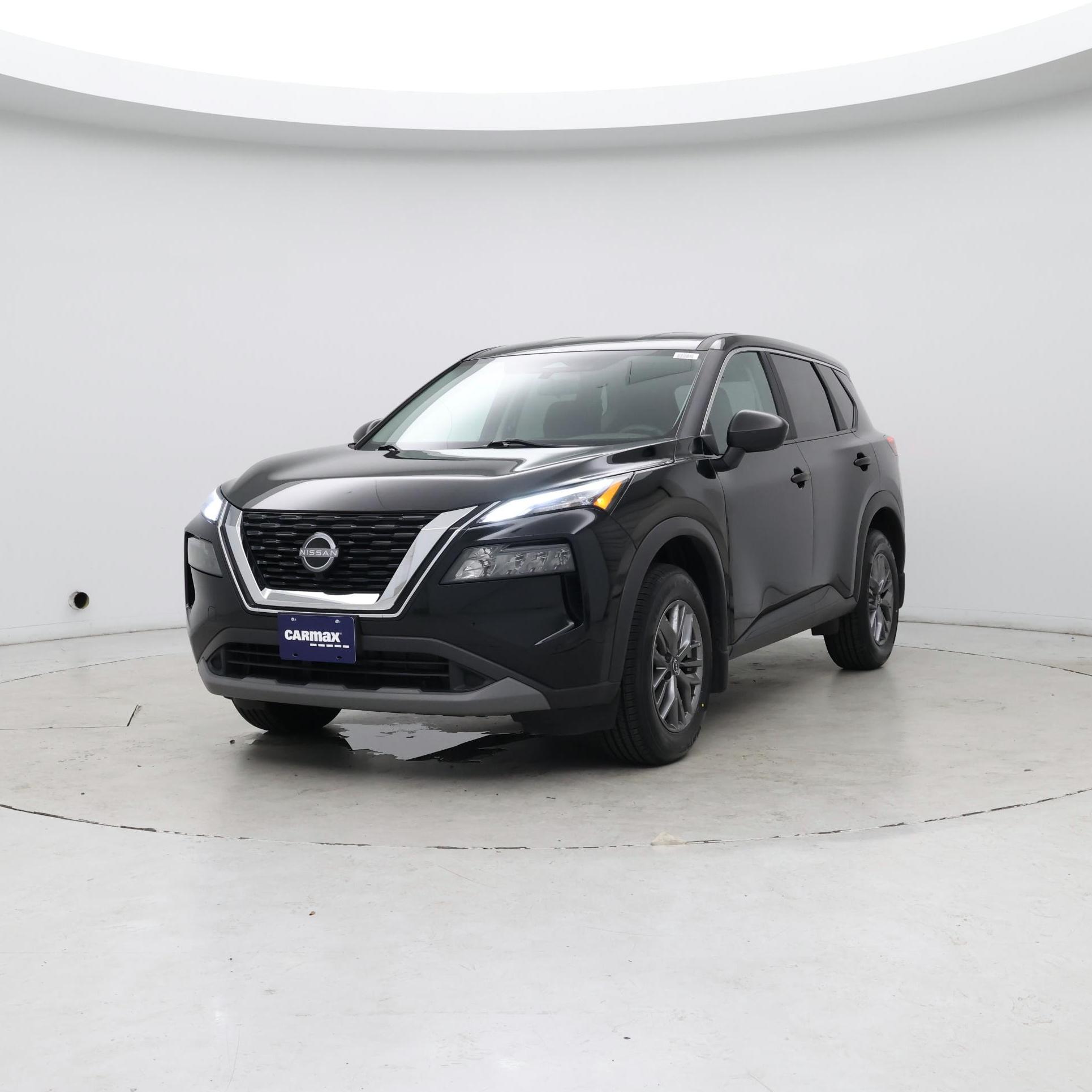 Thumbnail: 2023 Nissan Rogue - 4