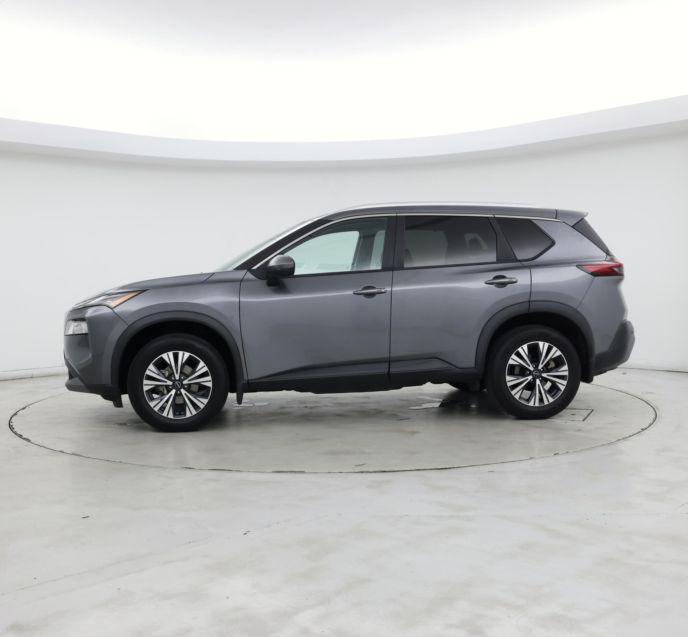 Thumbnail: 2022 Nissan Rogue - 3