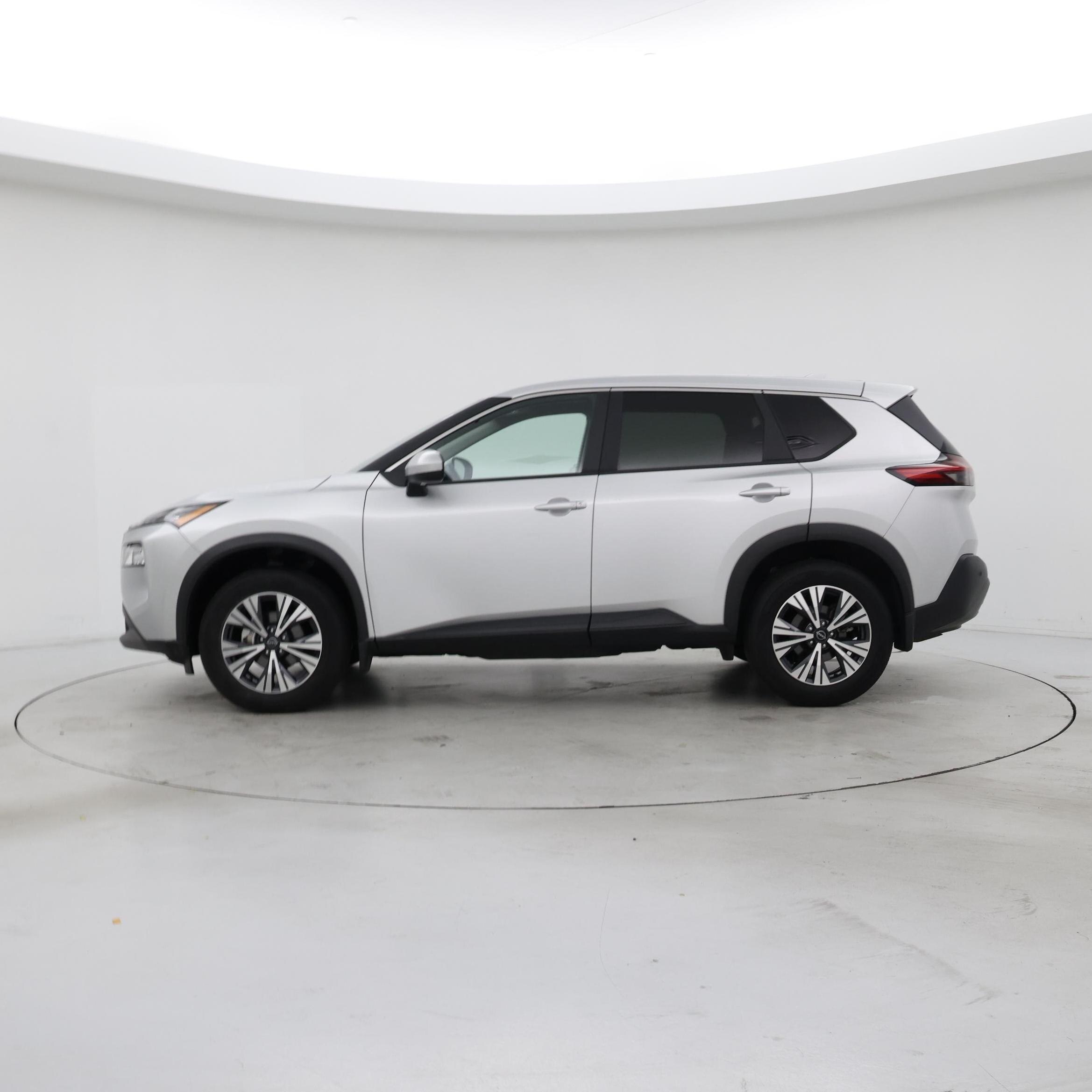 Thumbnail: 2023 Nissan Rogue - 3