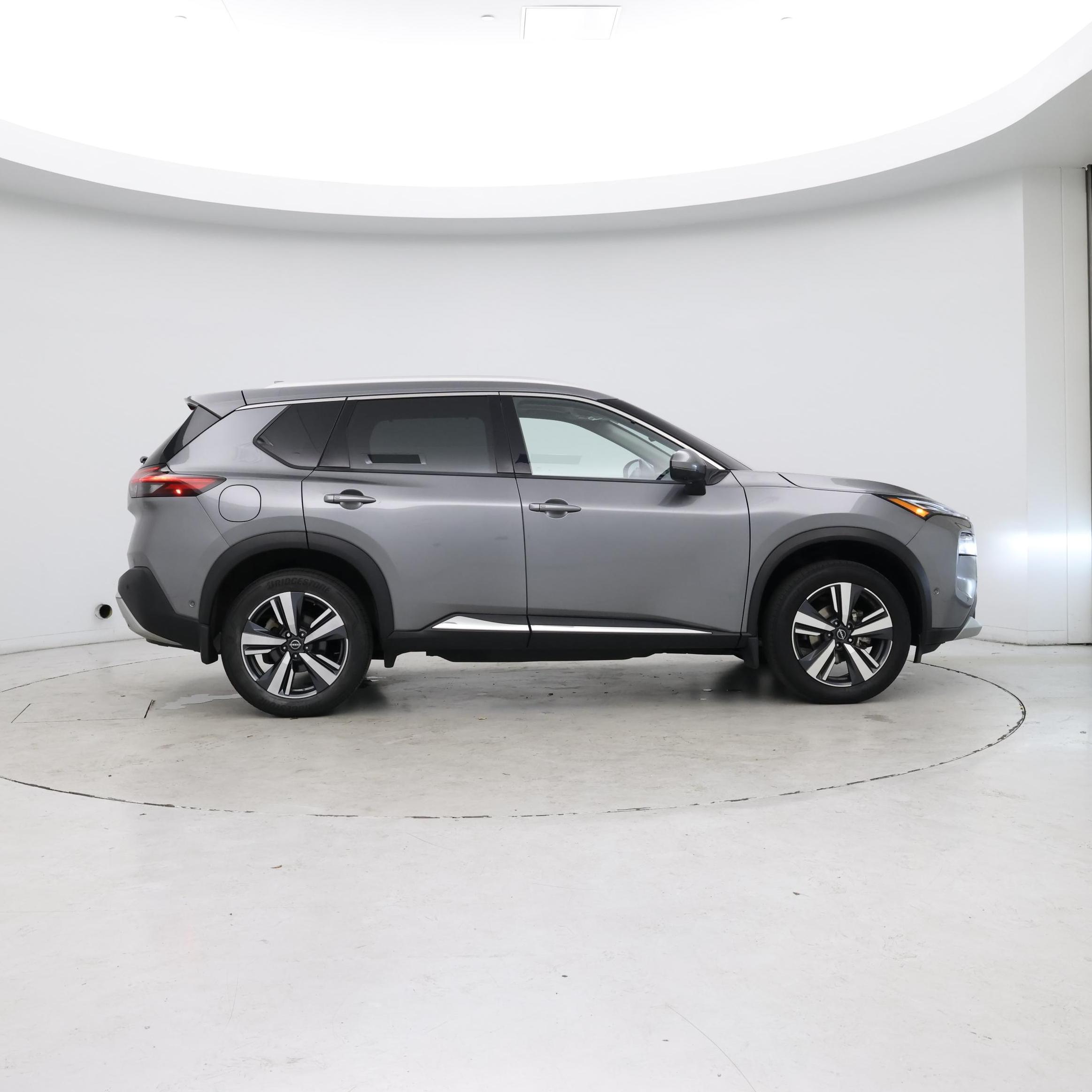Thumbnail: 2022 Nissan Rogue - 7