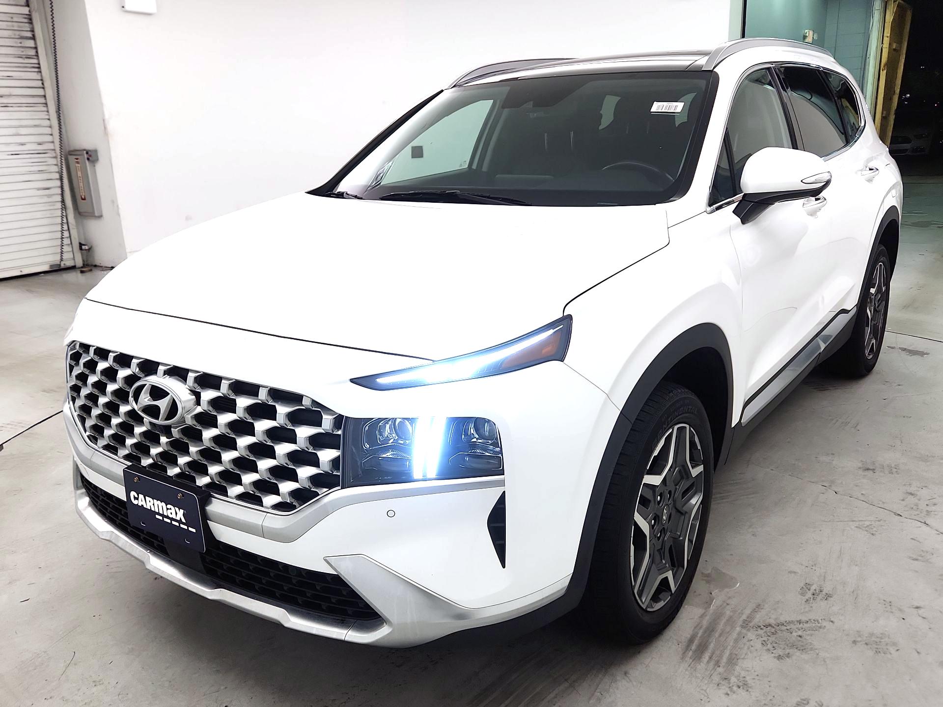 Thumbnail: 2022 Hyundai Santa Fe - 3