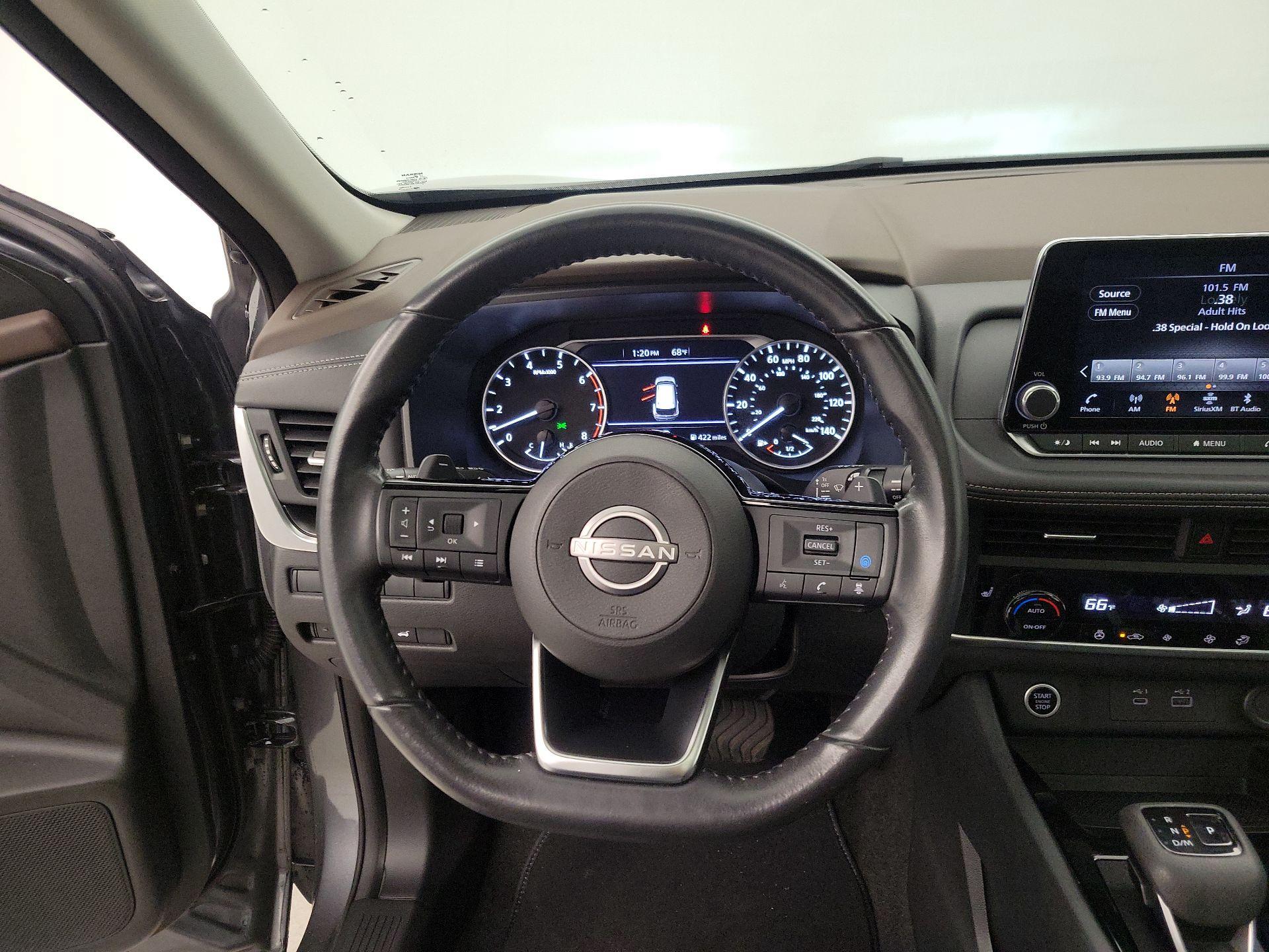 Thumbnail: 2023 Nissan Rogue - 10