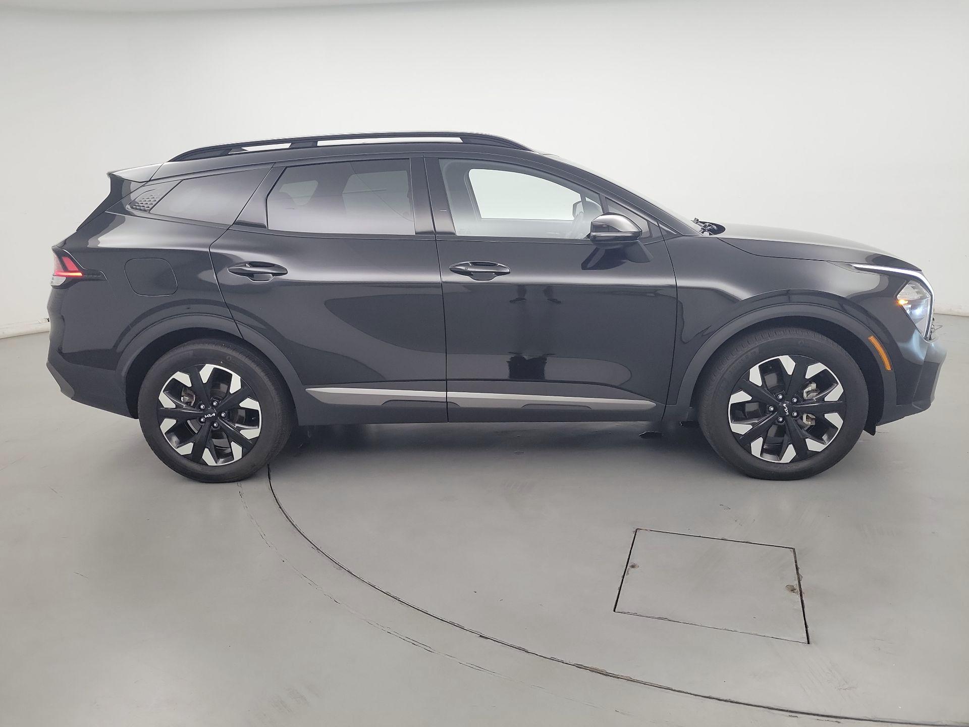 Thumbnail: 2023 Kia Sportage - 4