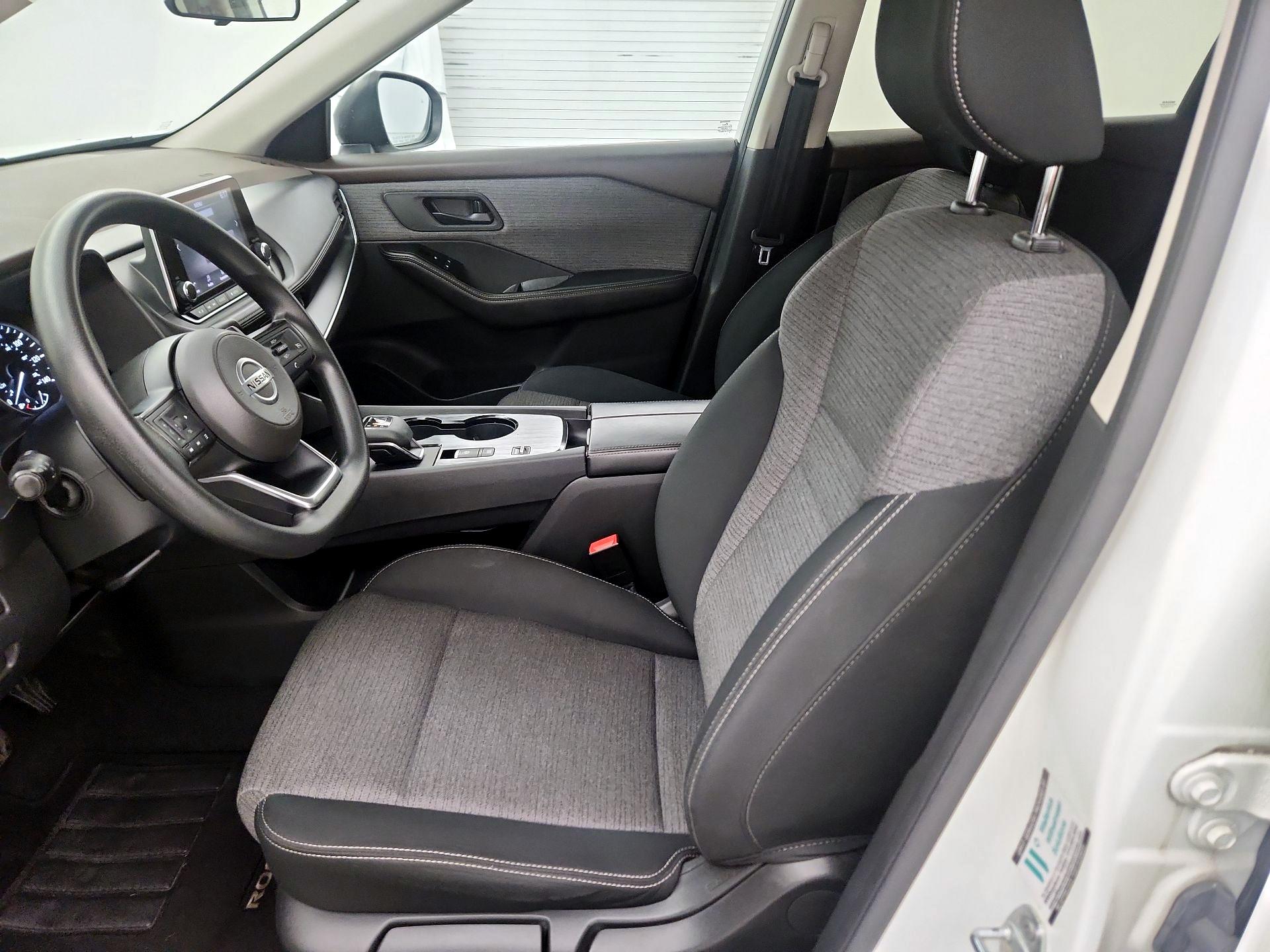 Thumbnail: 2021 Nissan Rogue - 11