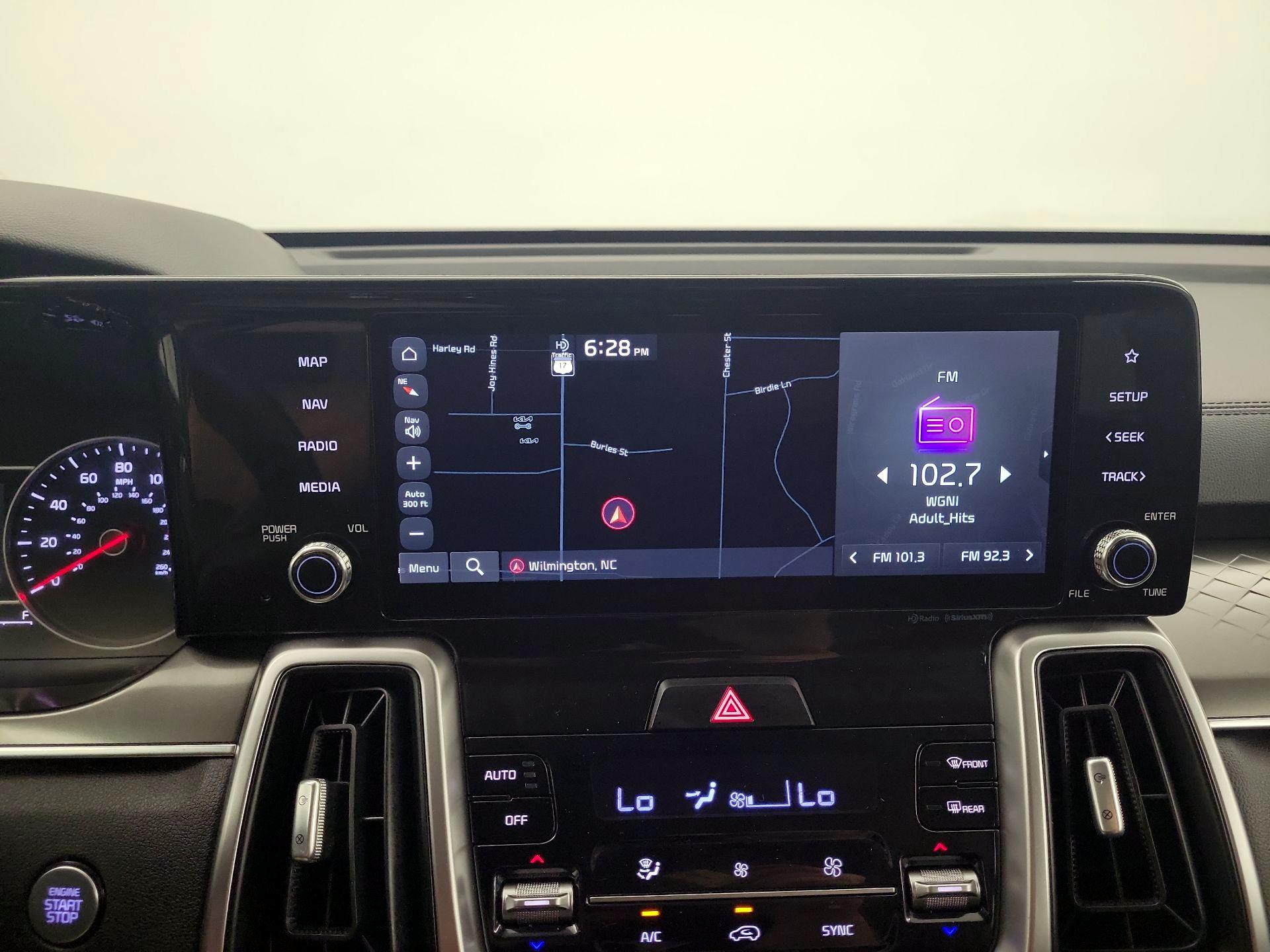 Thumbnail: 2022 Kia Sorento - 14