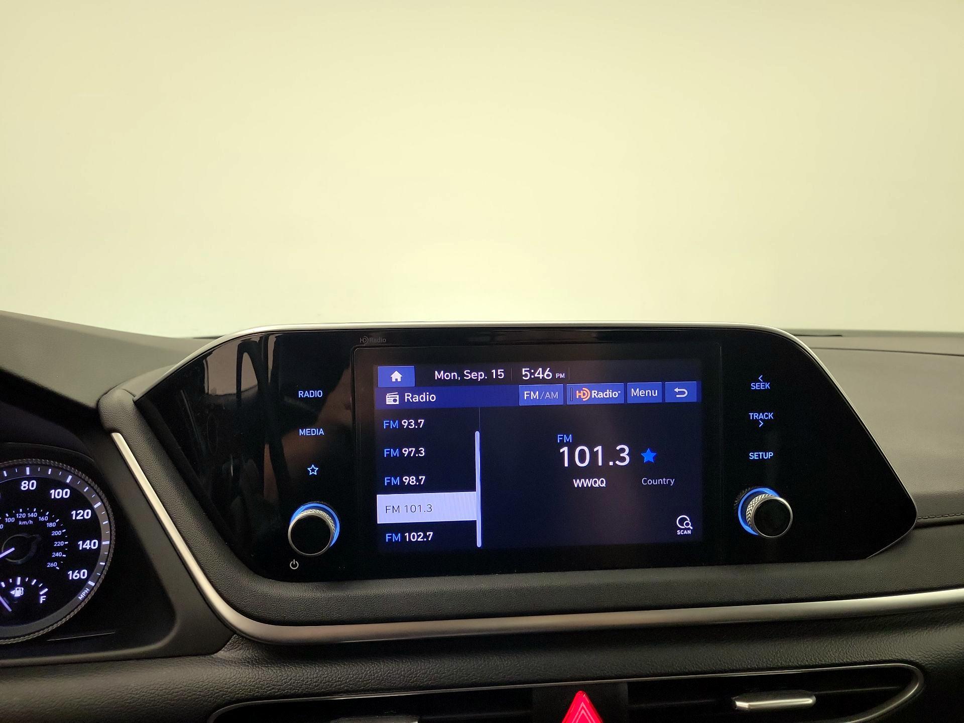 Thumbnail: 2023 Hyundai Sonata - 15