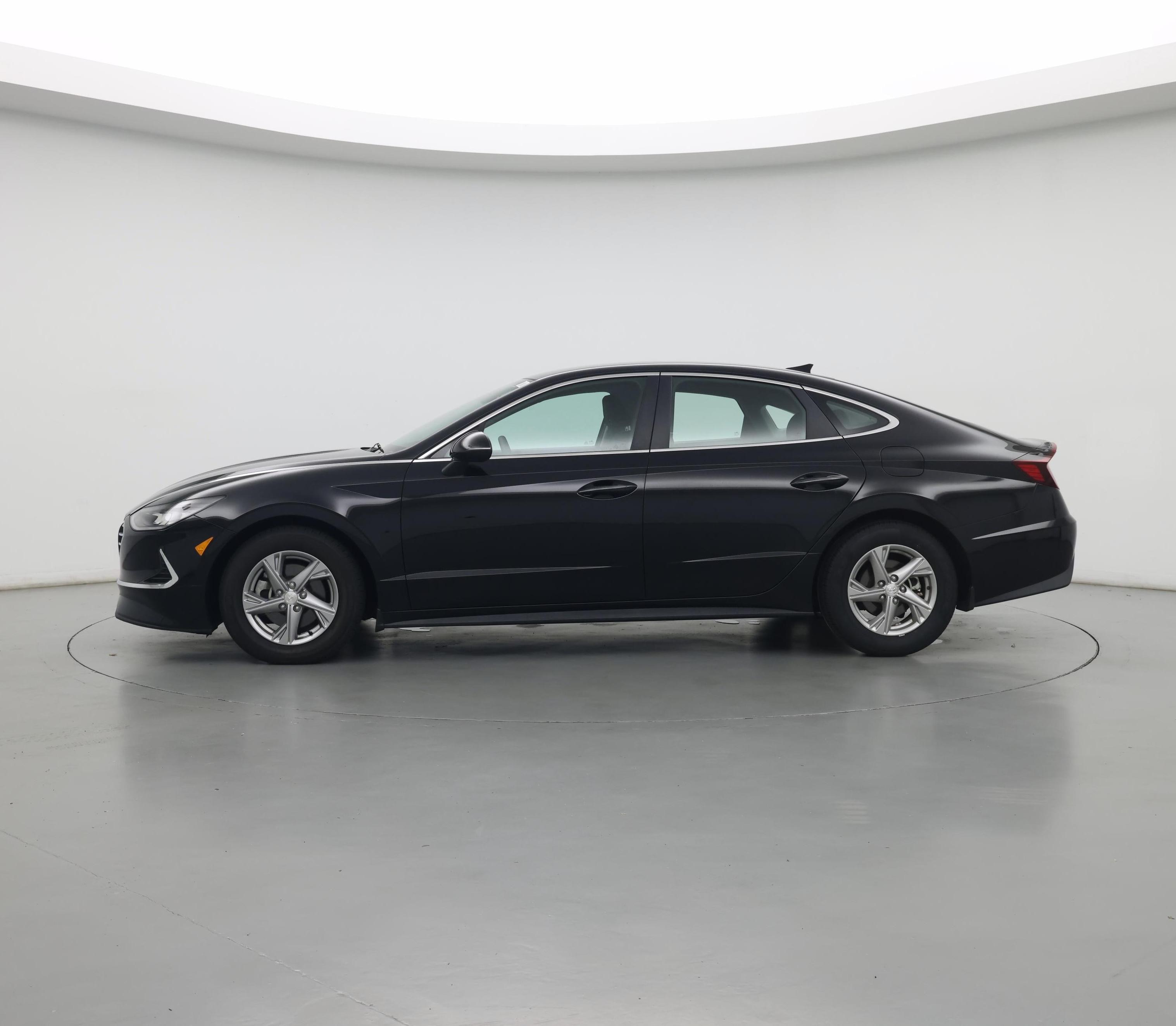 Thumbnail: 2023 Hyundai Sonata - 3
