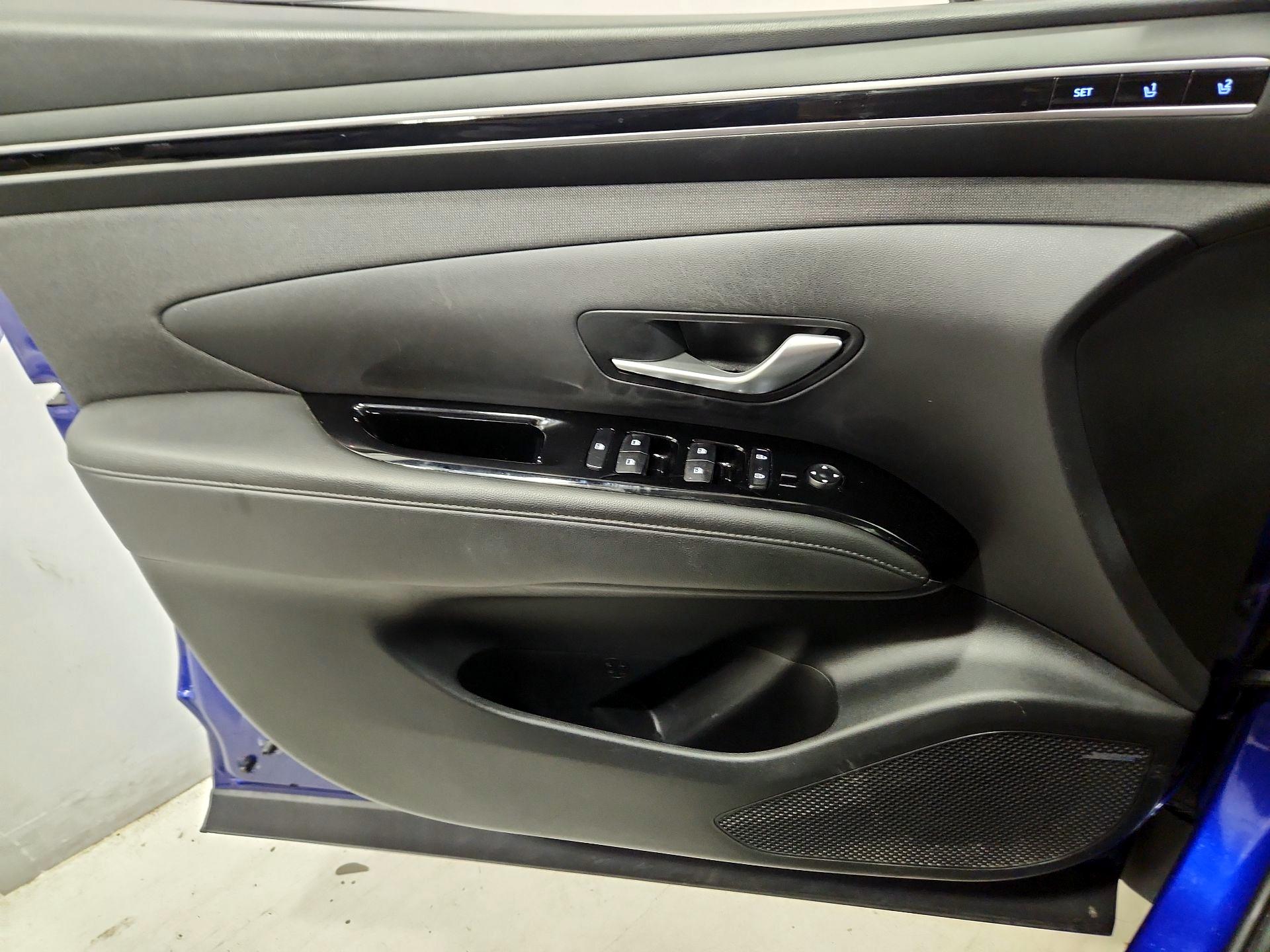 Thumbnail: 2022 Hyundai Tucson - 12