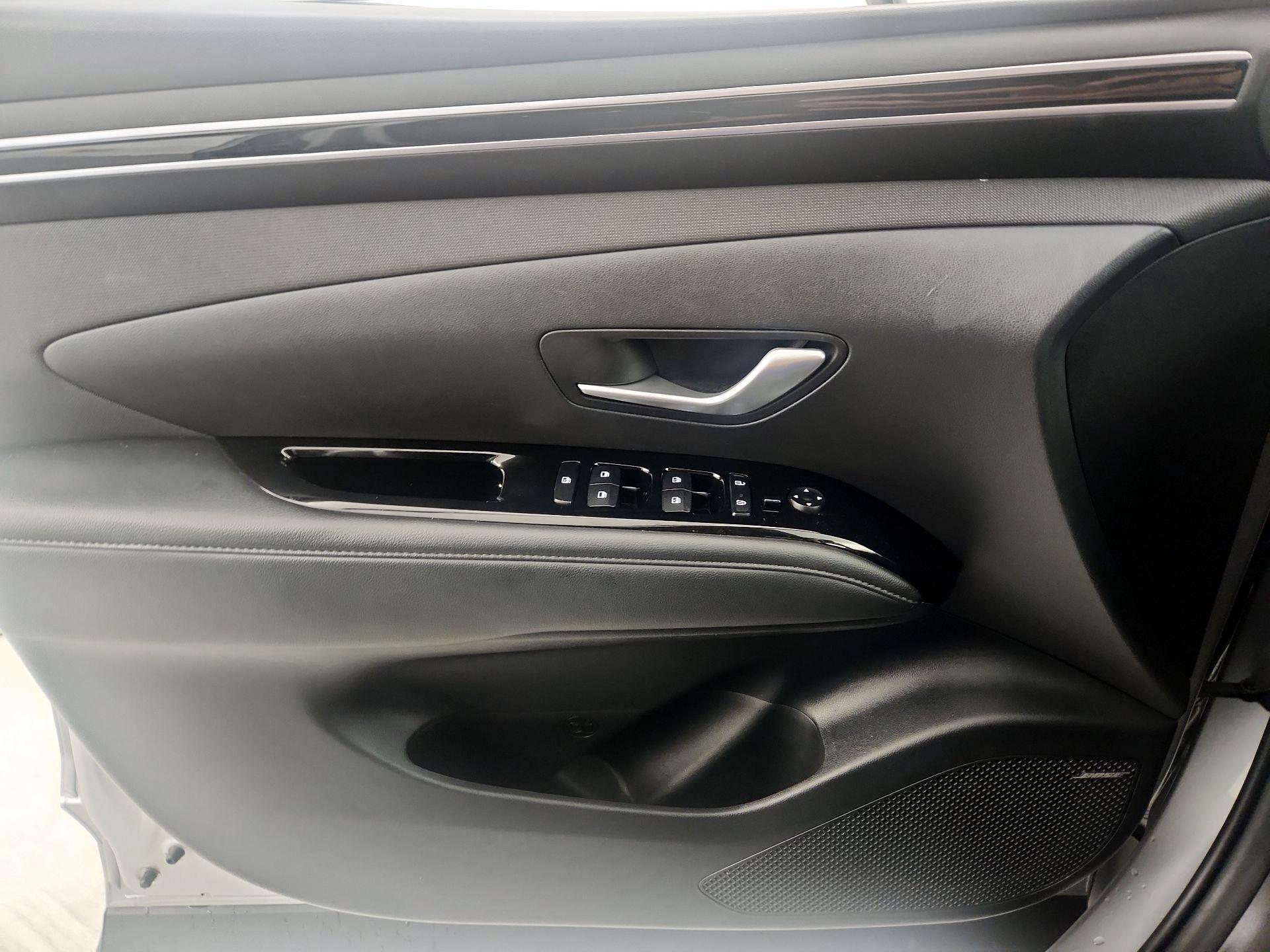Thumbnail: 2022 Hyundai Tucson - 12