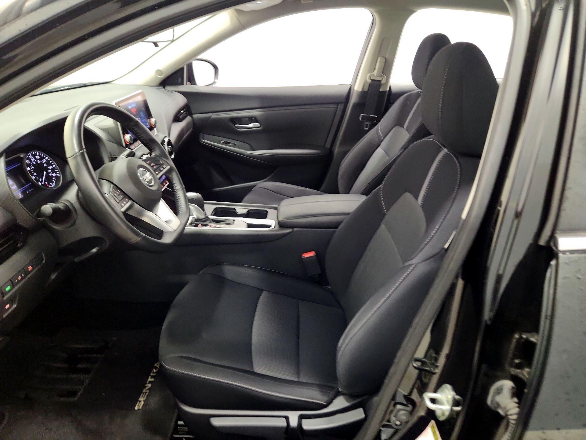 Thumbnail: 2021 Nissan Sentra - 11