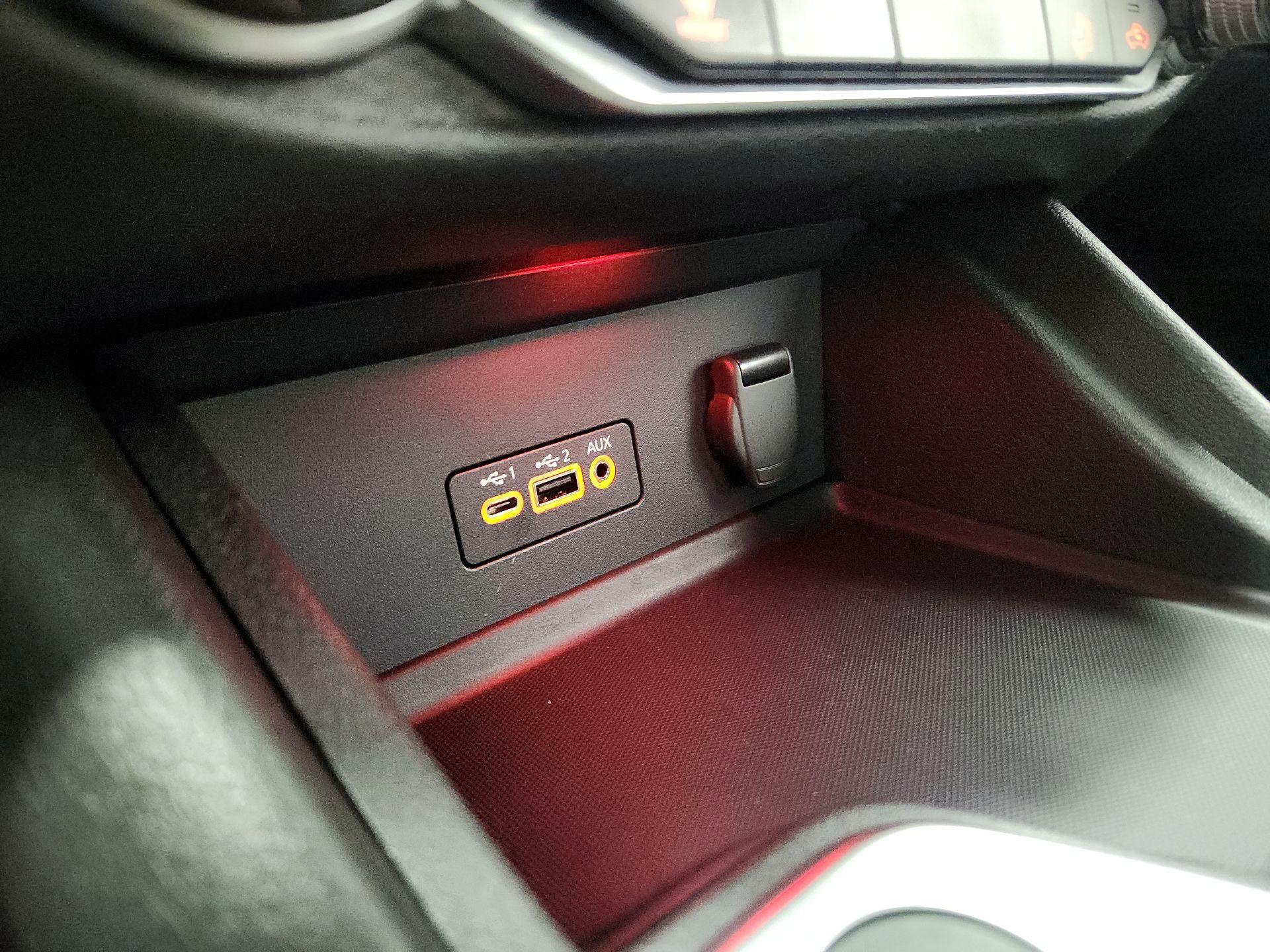 Thumbnail: 2021 Nissan Sentra - 18