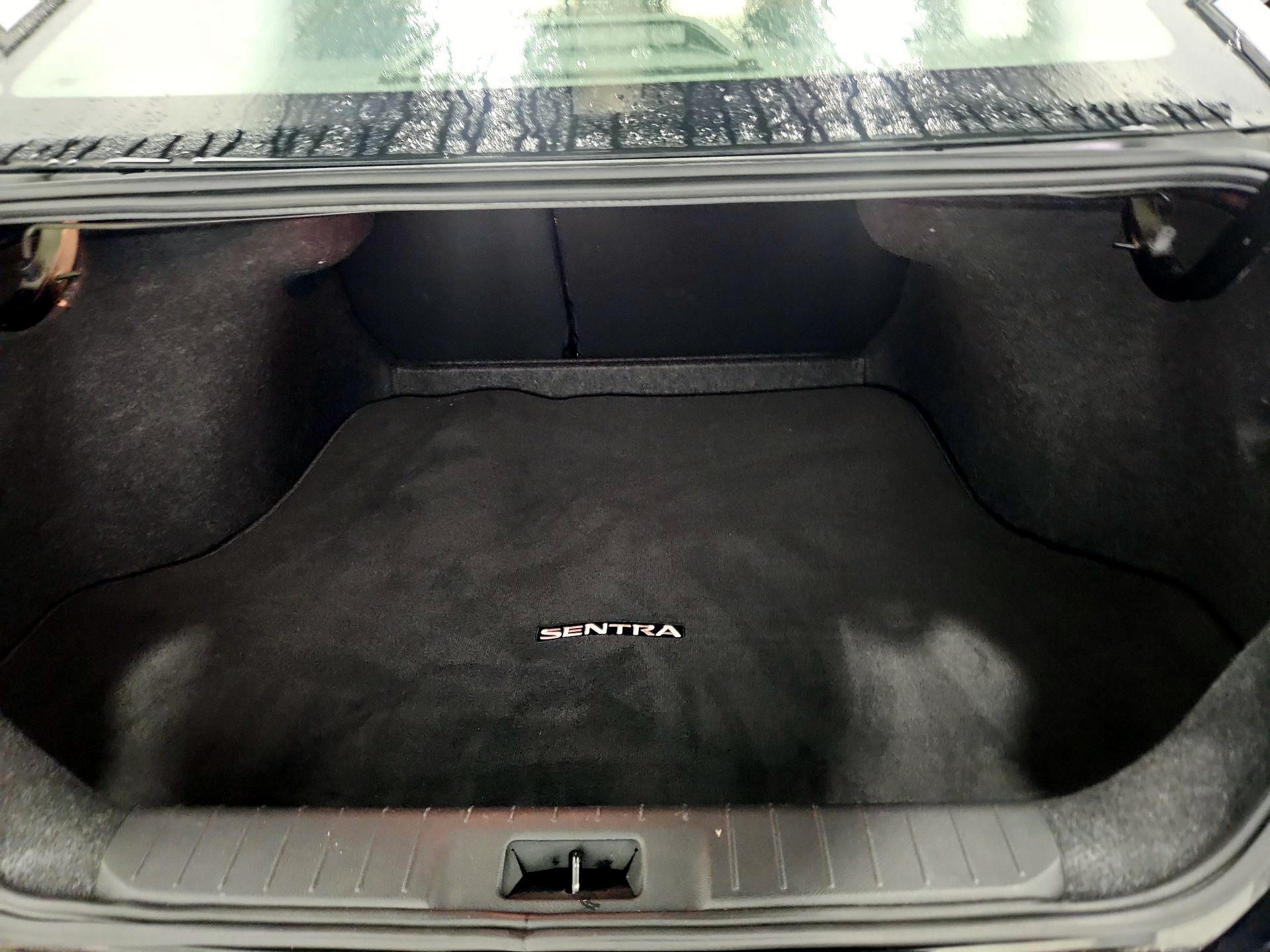 Thumbnail: 2021 Nissan Sentra - 20