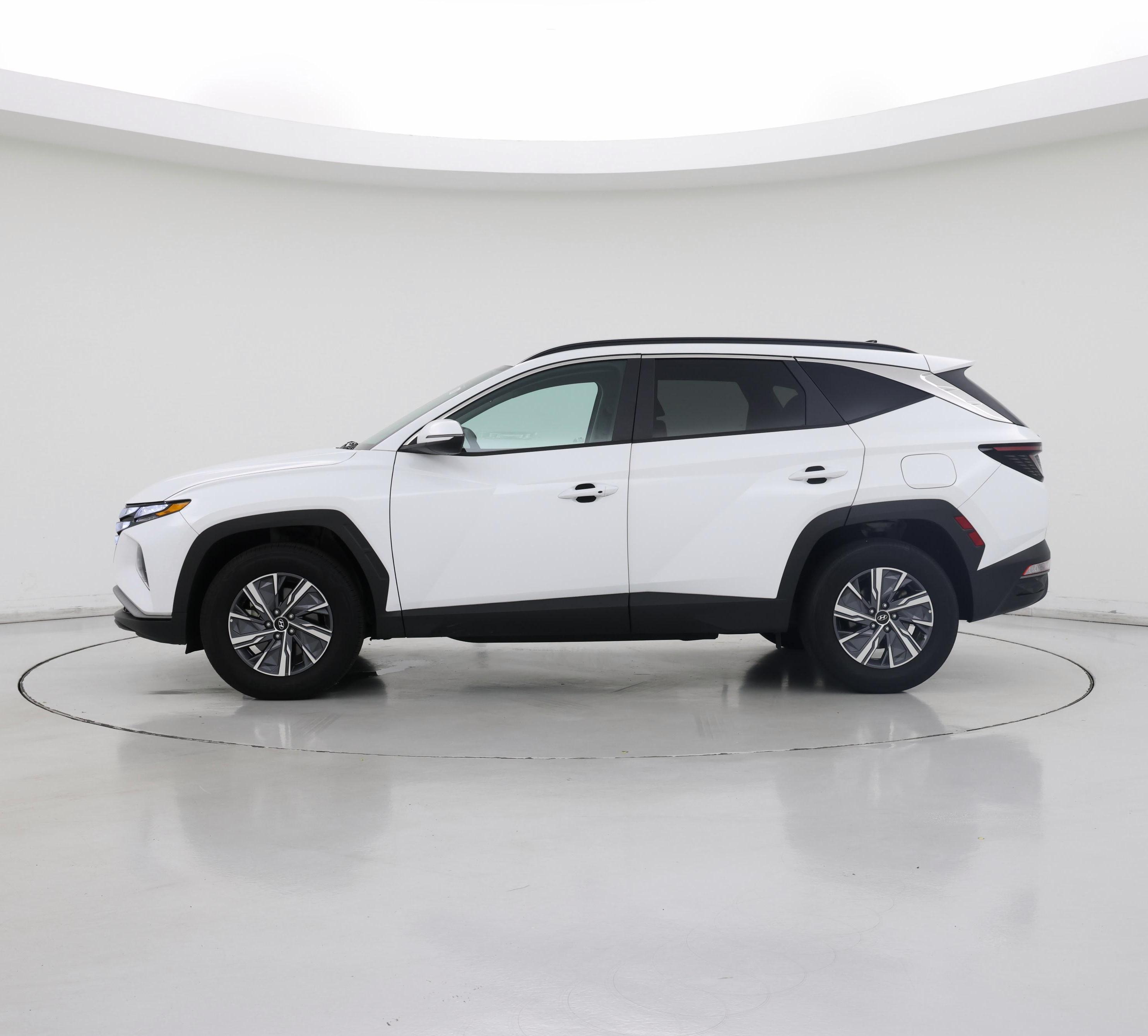 Thumbnail: 2022 Hyundai Tucson - 3