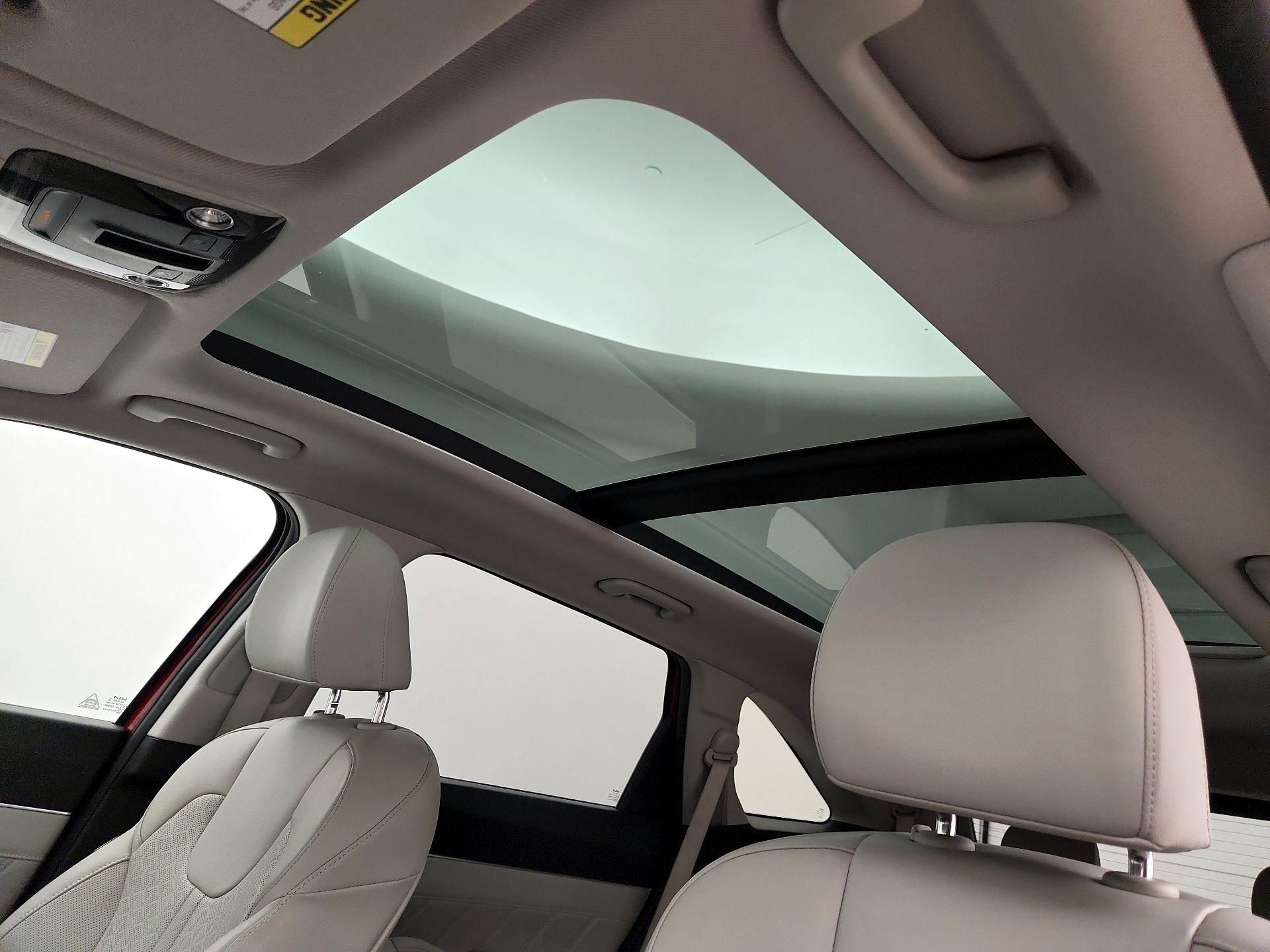 Thumbnail: 2022 Kia Sorento - 20
