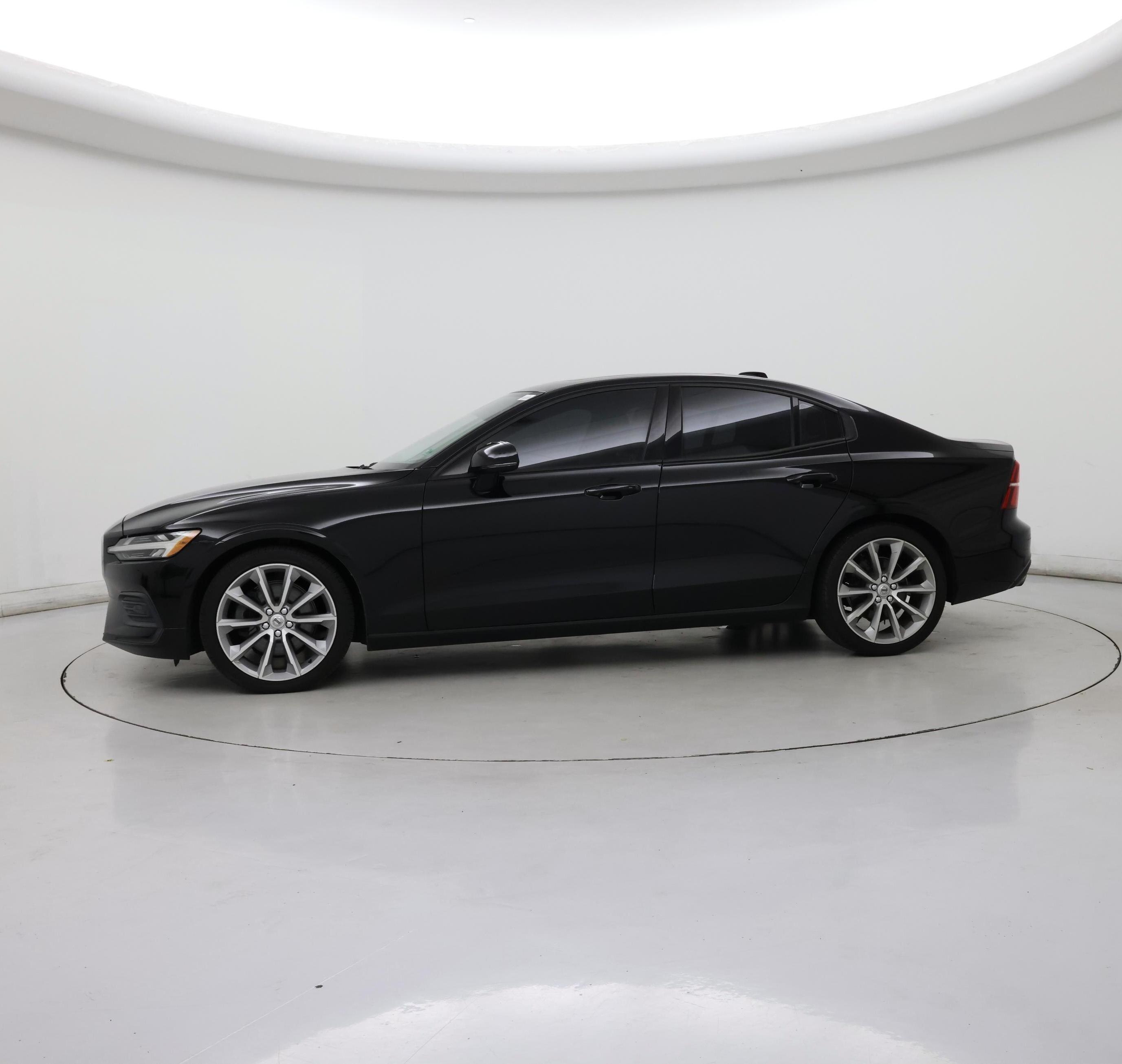 Thumbnail: 2020 Volvo S60 - 3