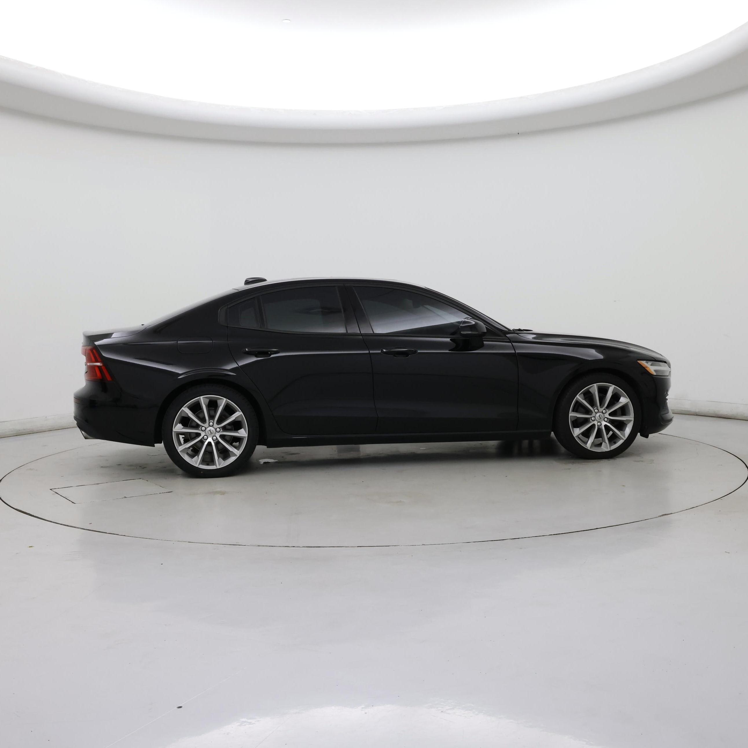 Thumbnail: 2020 Volvo S60 - 7
