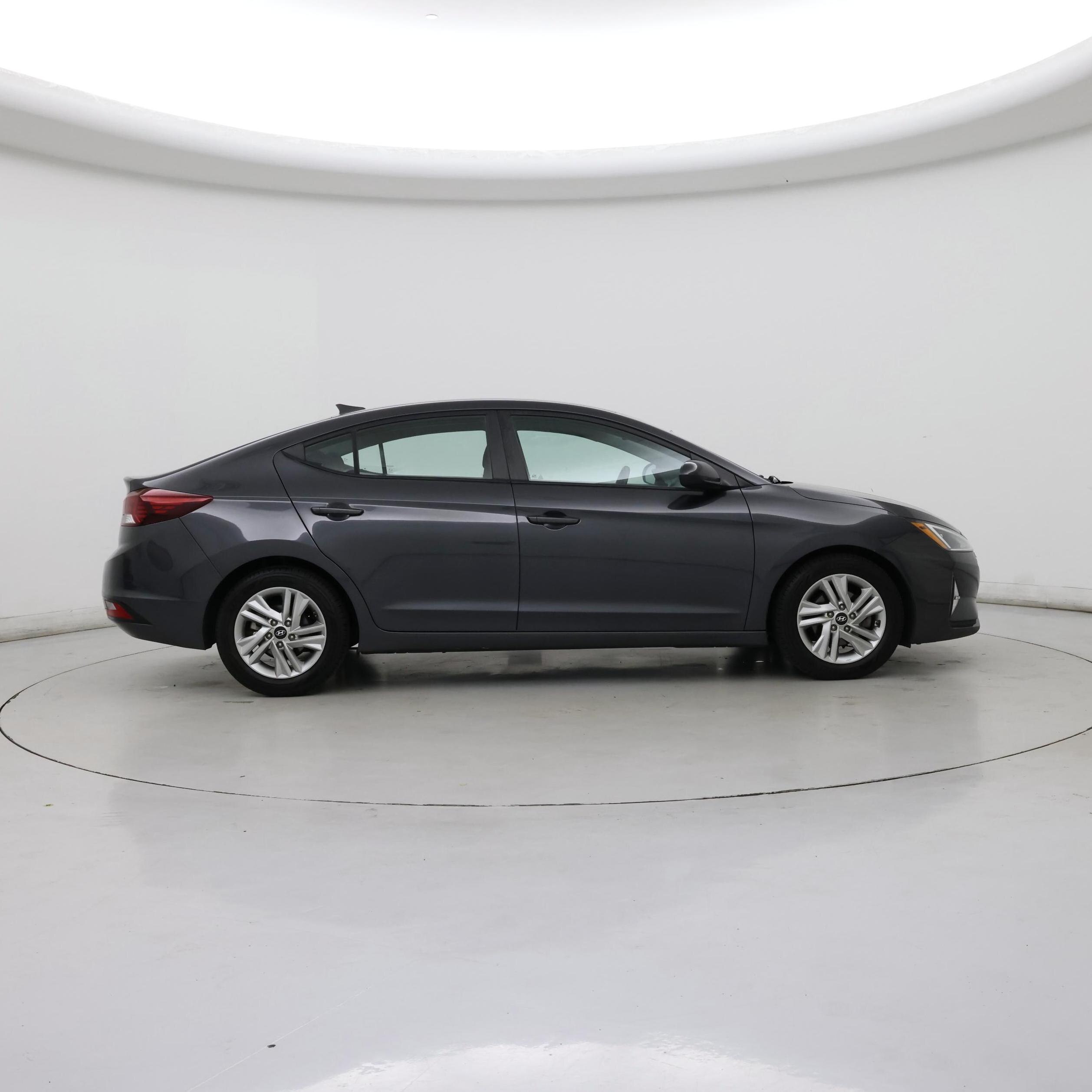 Thumbnail: 2020 Hyundai Elantra - 7