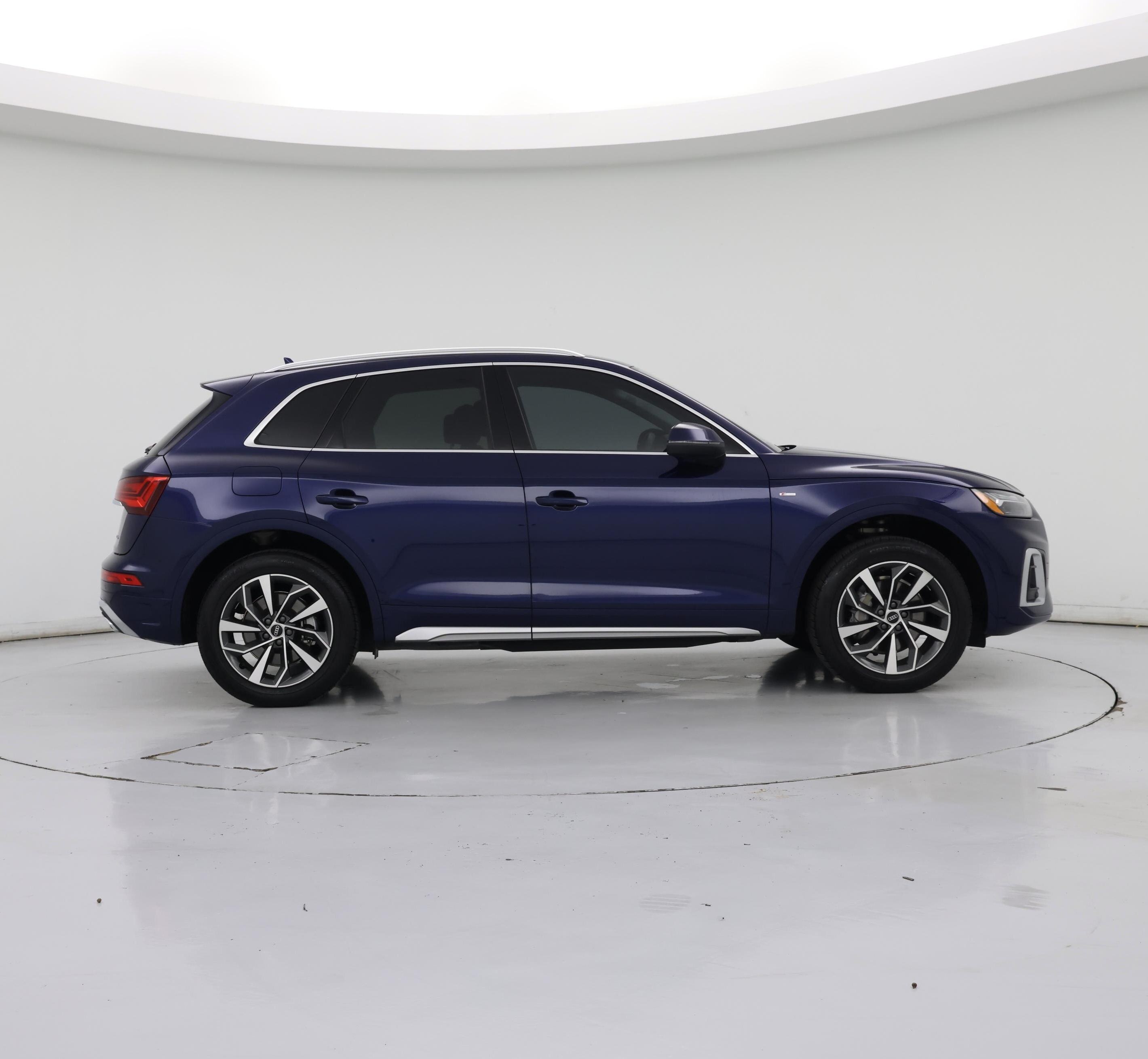 Thumbnail: 2022 Audi Q5 - 7