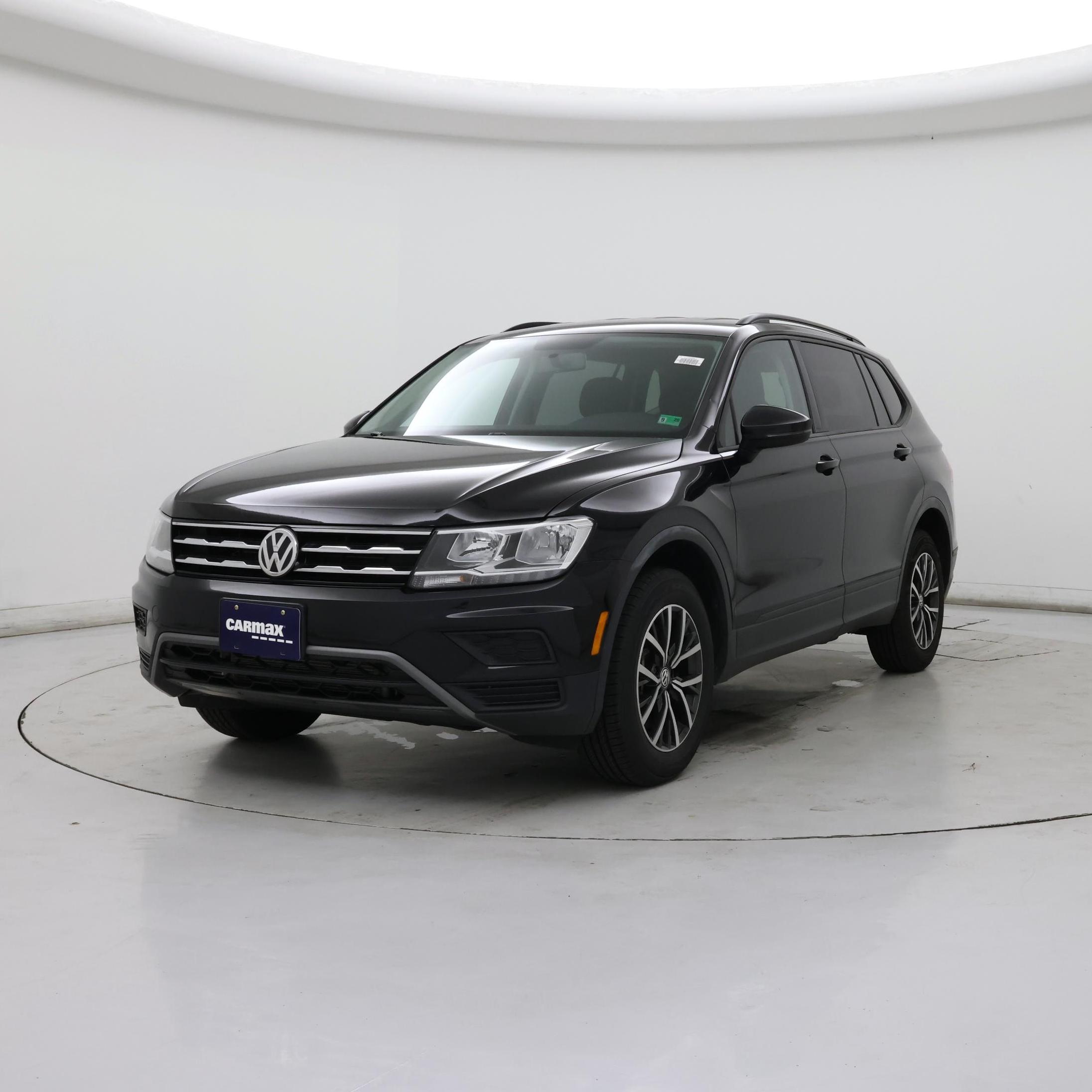 Thumbnail: 2021 Volkswagen Tiguan - 4