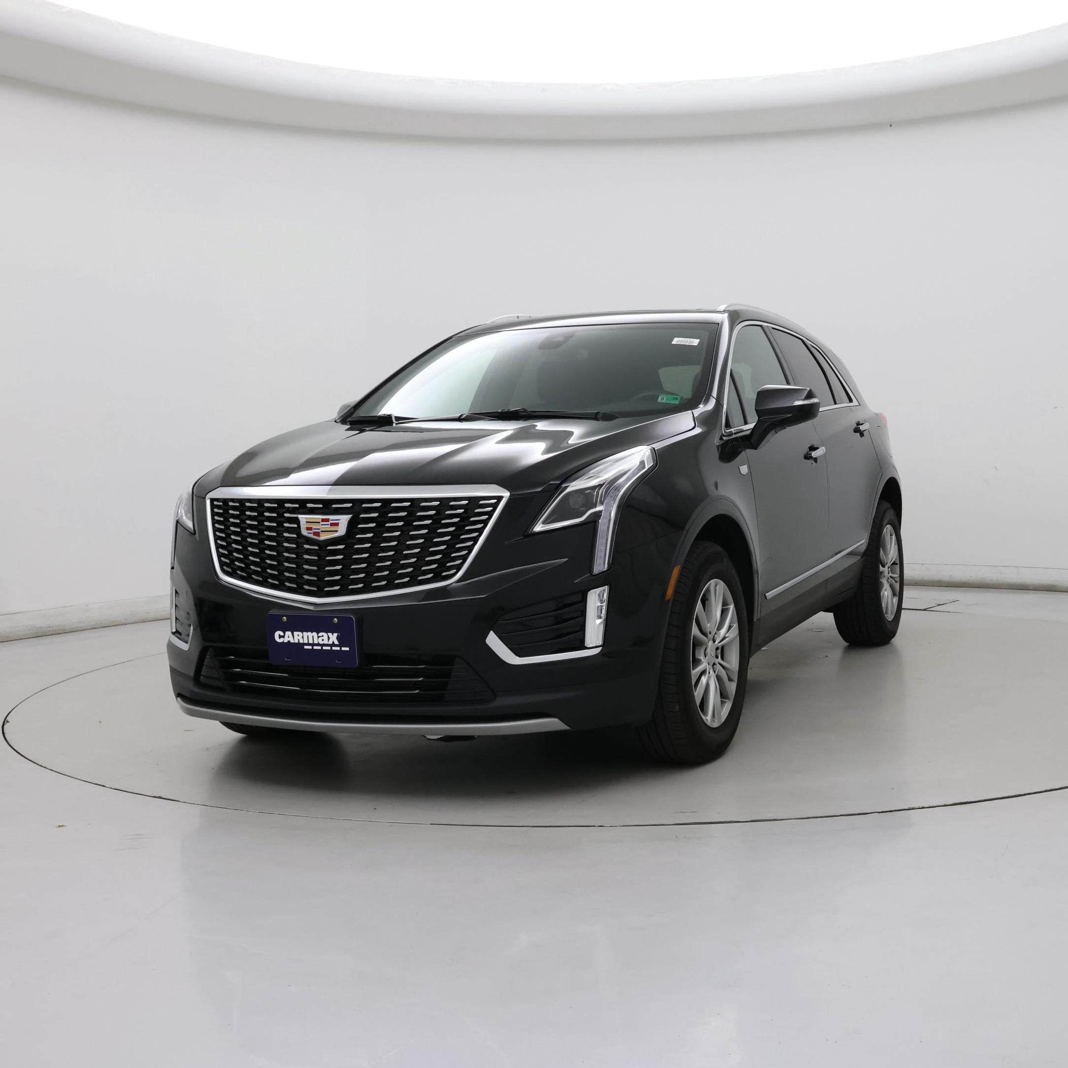 Thumbnail: 2022 Cadillac XT5 - 4