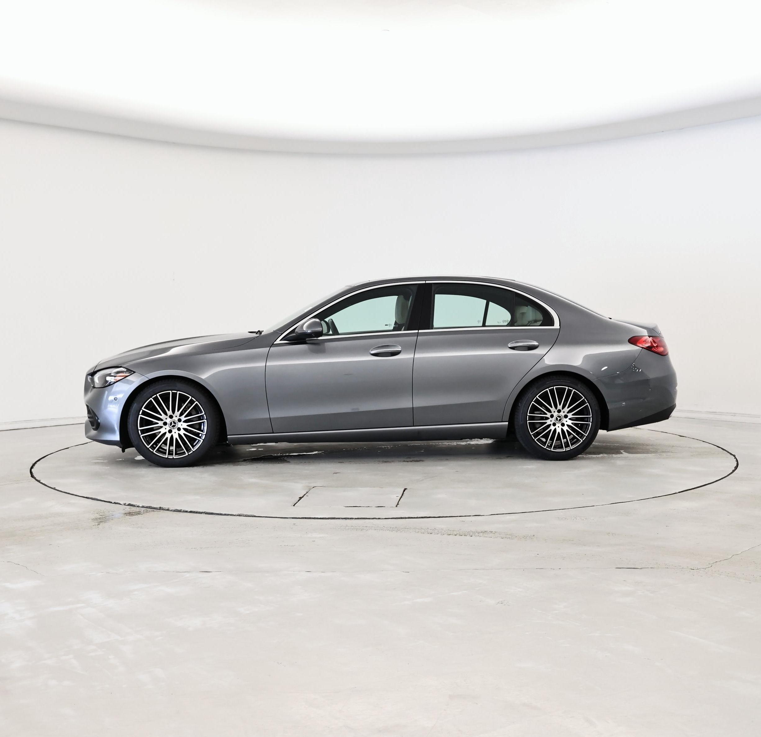 Thumbnail: 2022 Mercedes-Benz C-Class - 3
