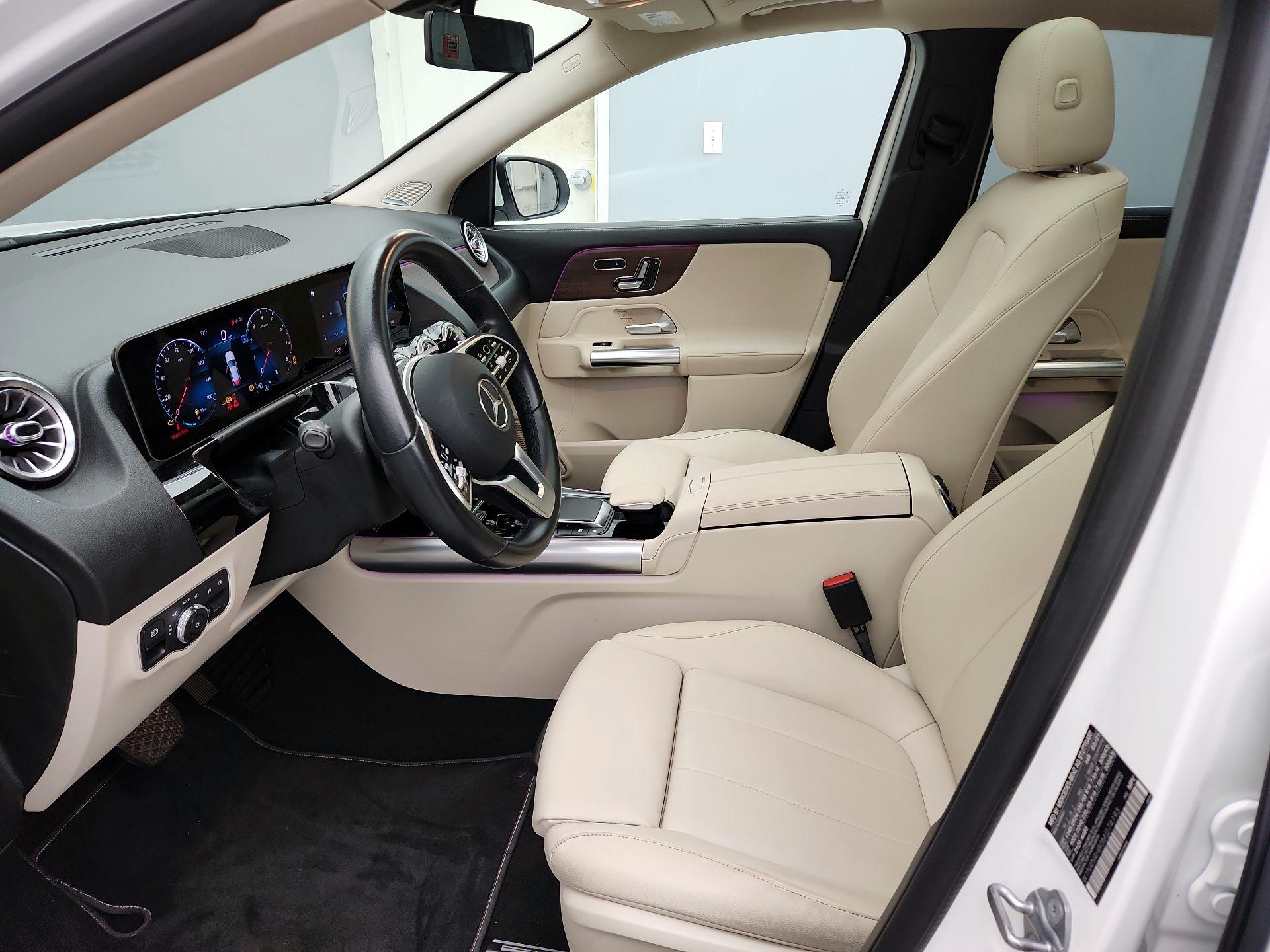Thumbnail: 2021 Mercedes-Benz GLA - 11