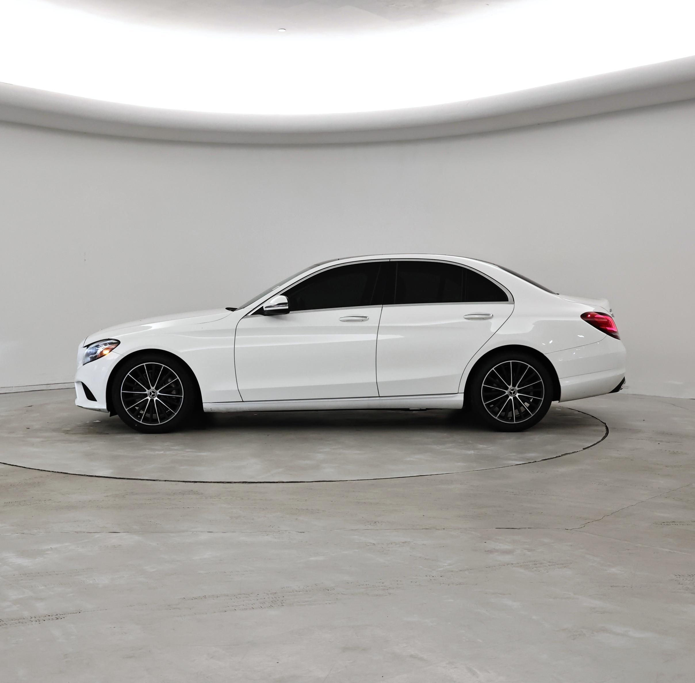 Thumbnail: 2021 Mercedes-Benz C-Class - 3