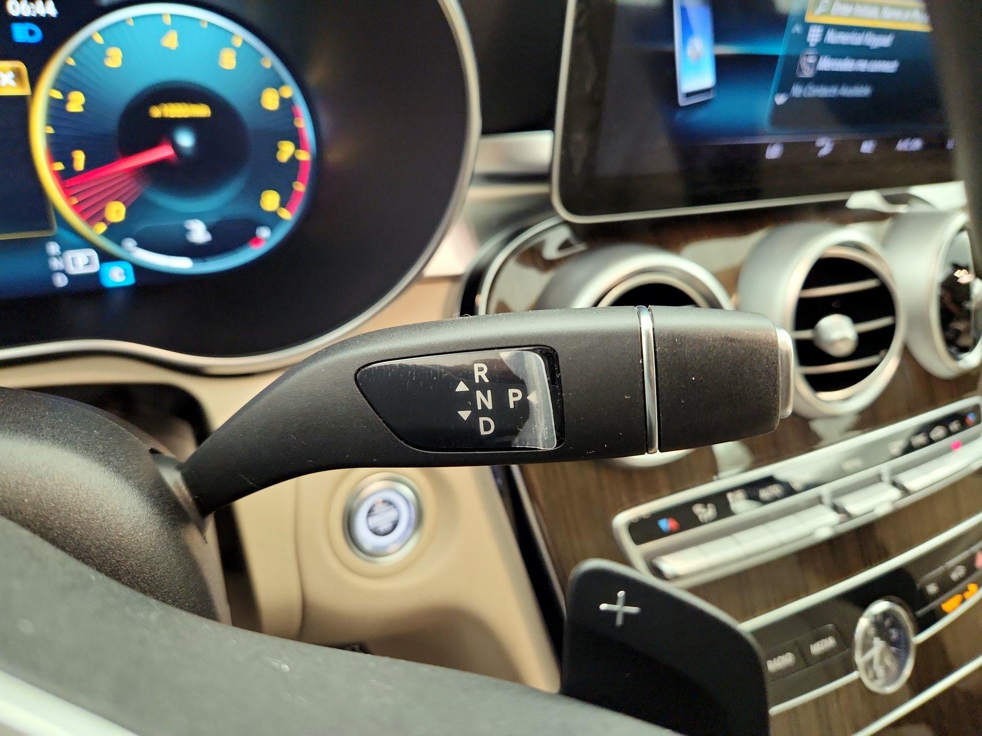 Thumbnail: 2021 Mercedes-Benz C-Class - 18