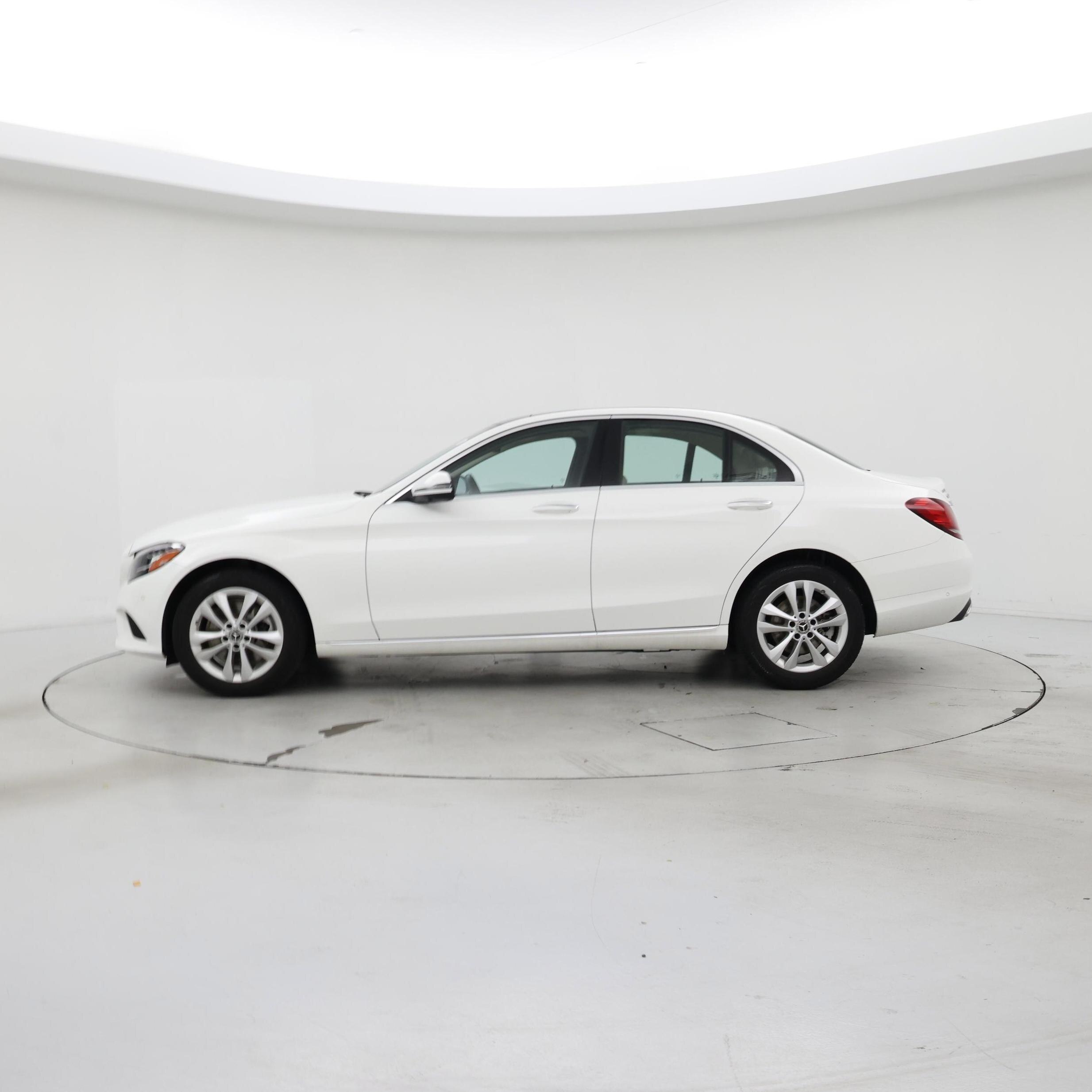 Thumbnail: 2021 Mercedes-Benz C-Class - 3