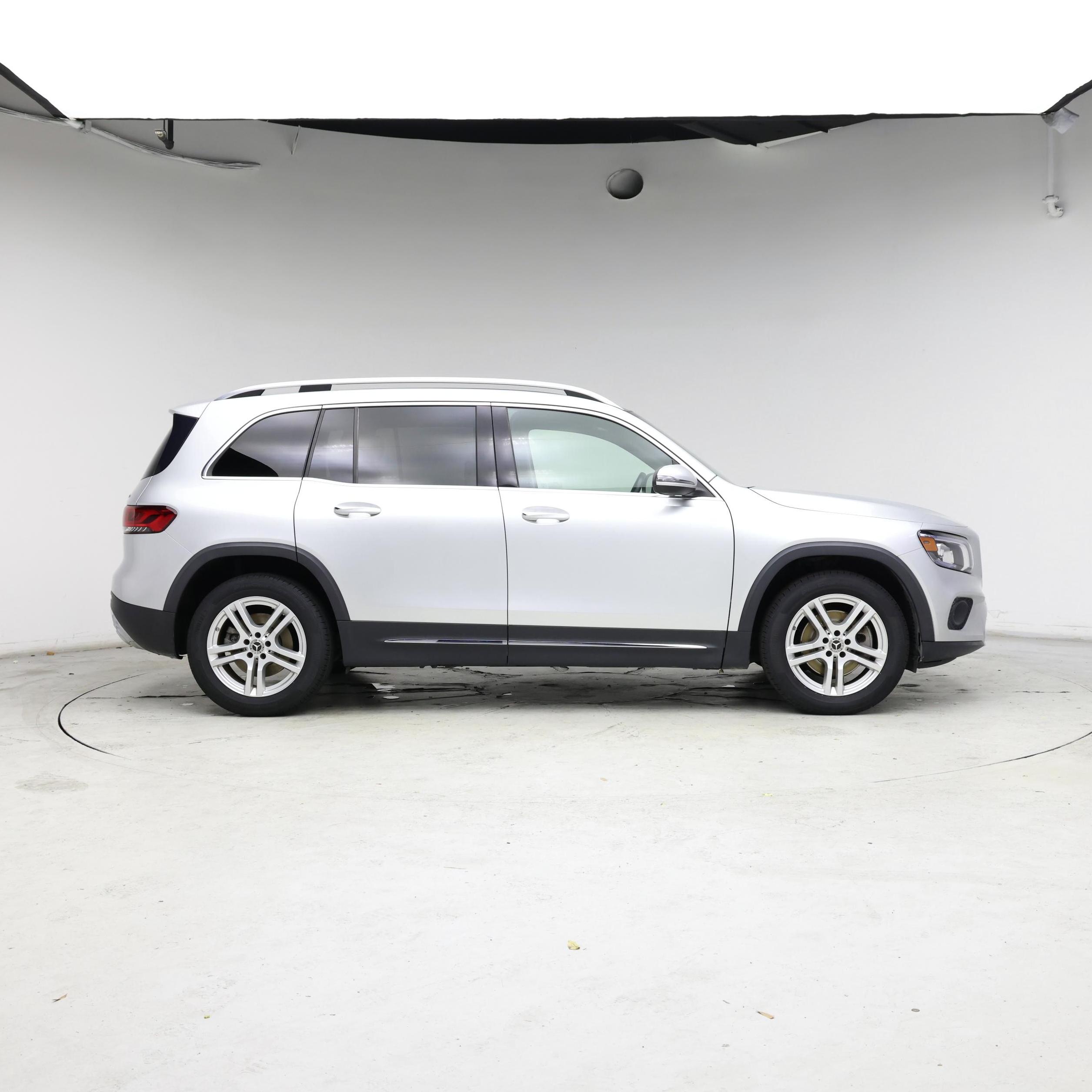 Thumbnail: 2021 Mercedes-Benz GLB - 7