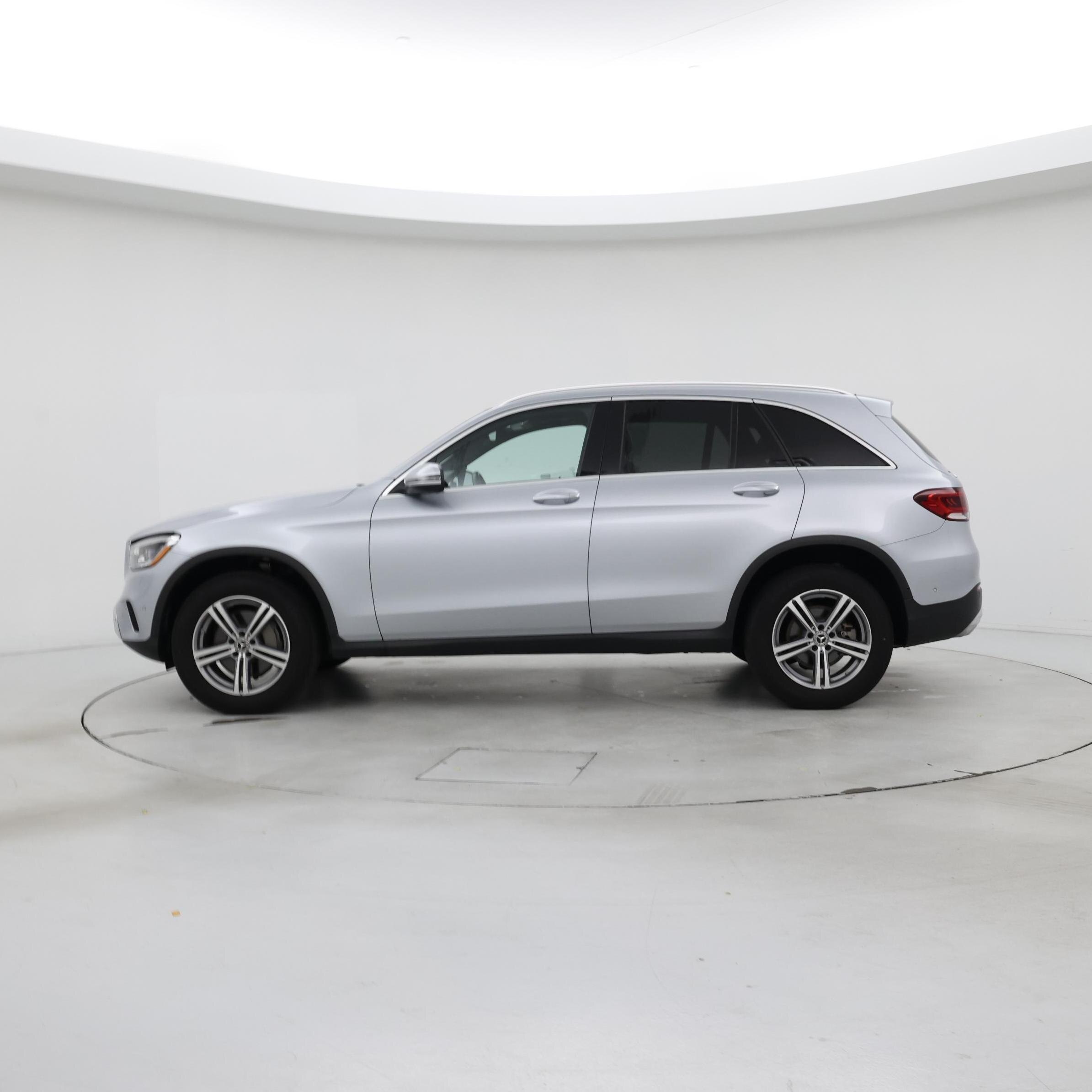 Thumbnail: 2022 Mercedes-Benz GLC - 3