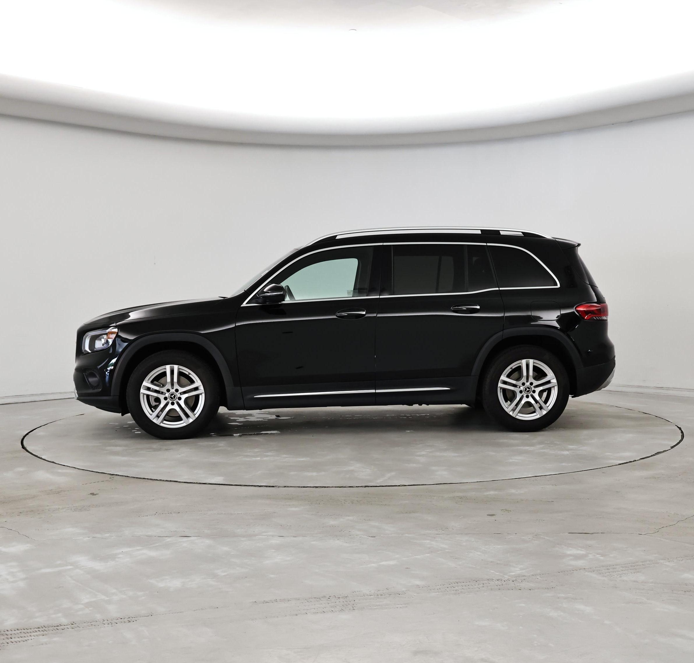 Thumbnail: 2022 Mercedes-Benz GLB - 3