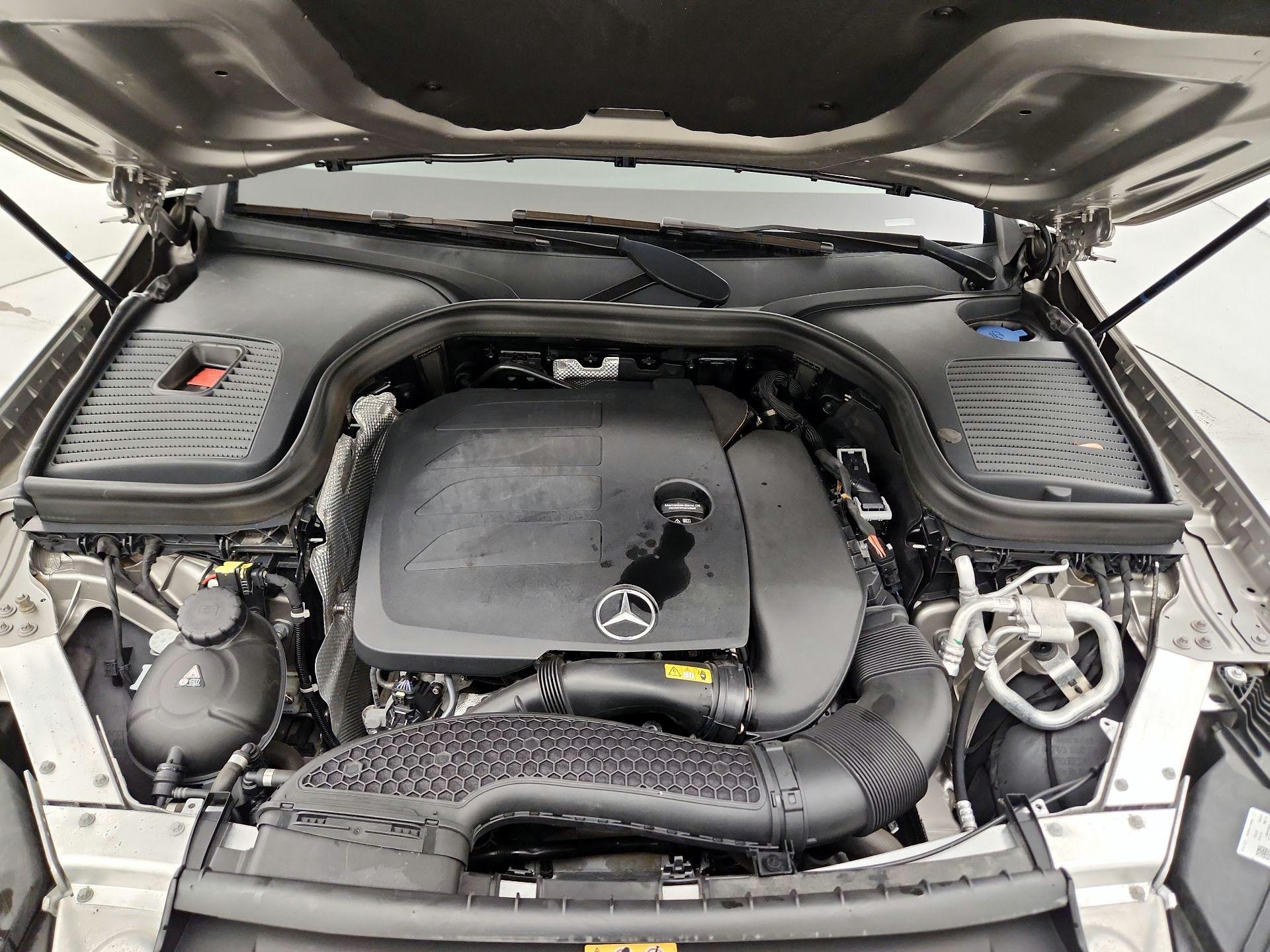 Thumbnail: 2021 Mercedes-Benz GLC - 20