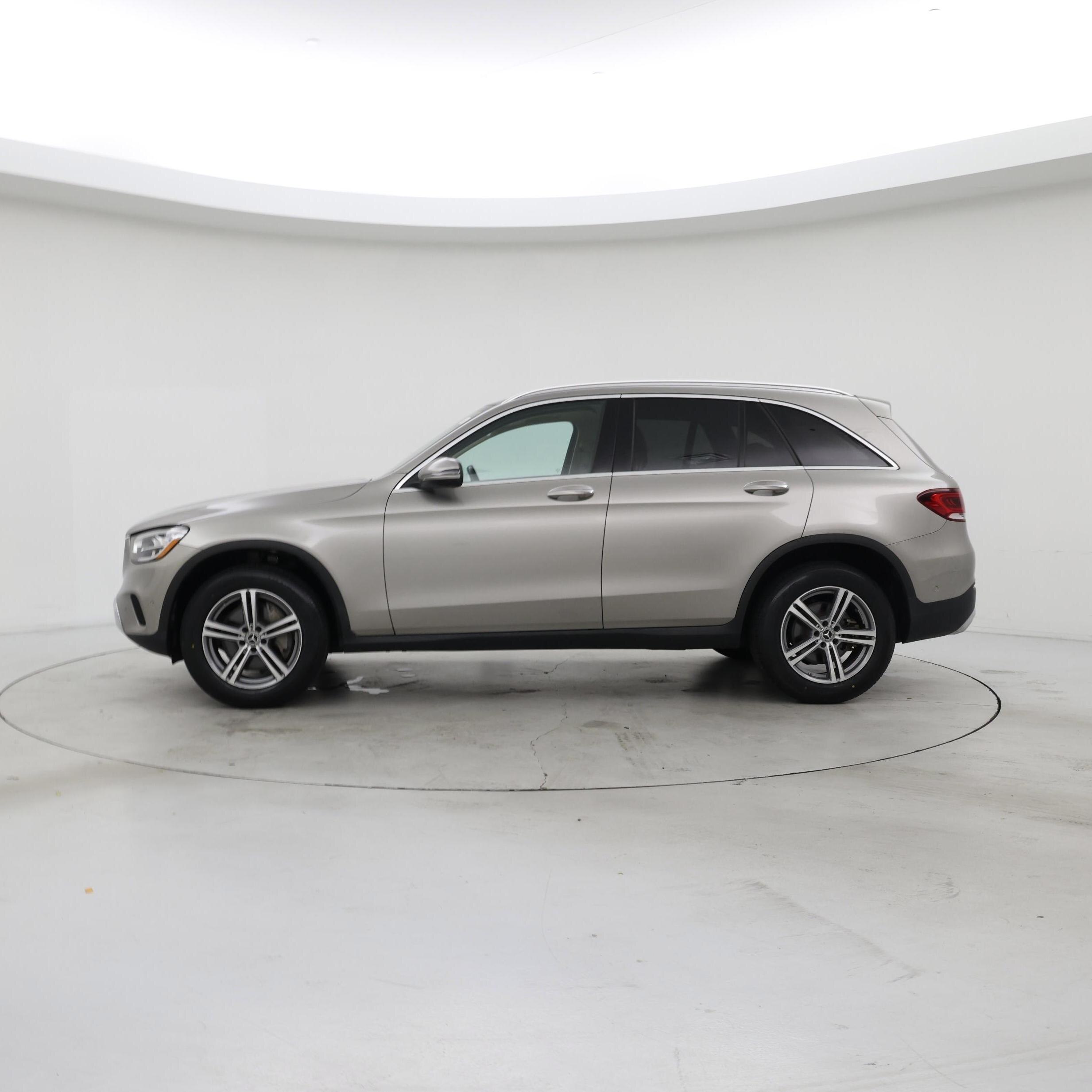 Thumbnail: 2021 Mercedes-Benz GLC - 3