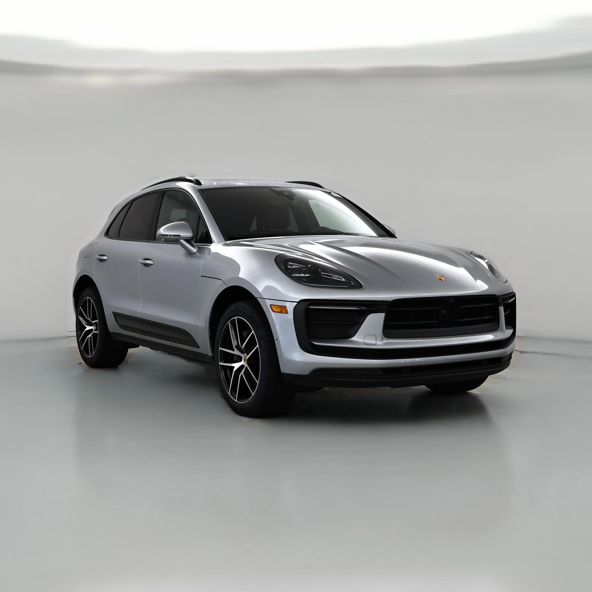 Thumbnail: 2023 Porsche Macan - 1