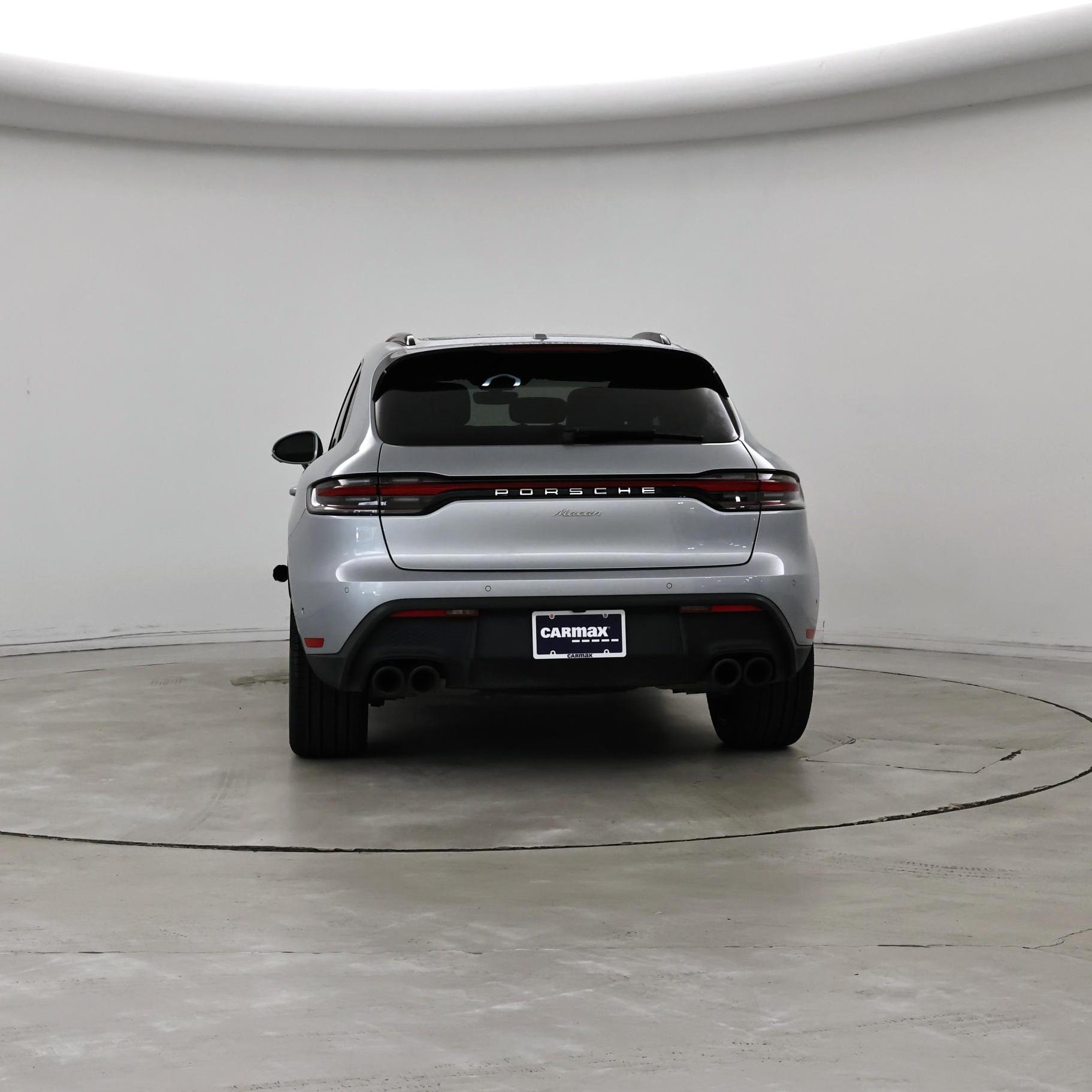 Thumbnail: 2023 Porsche Macan - 6