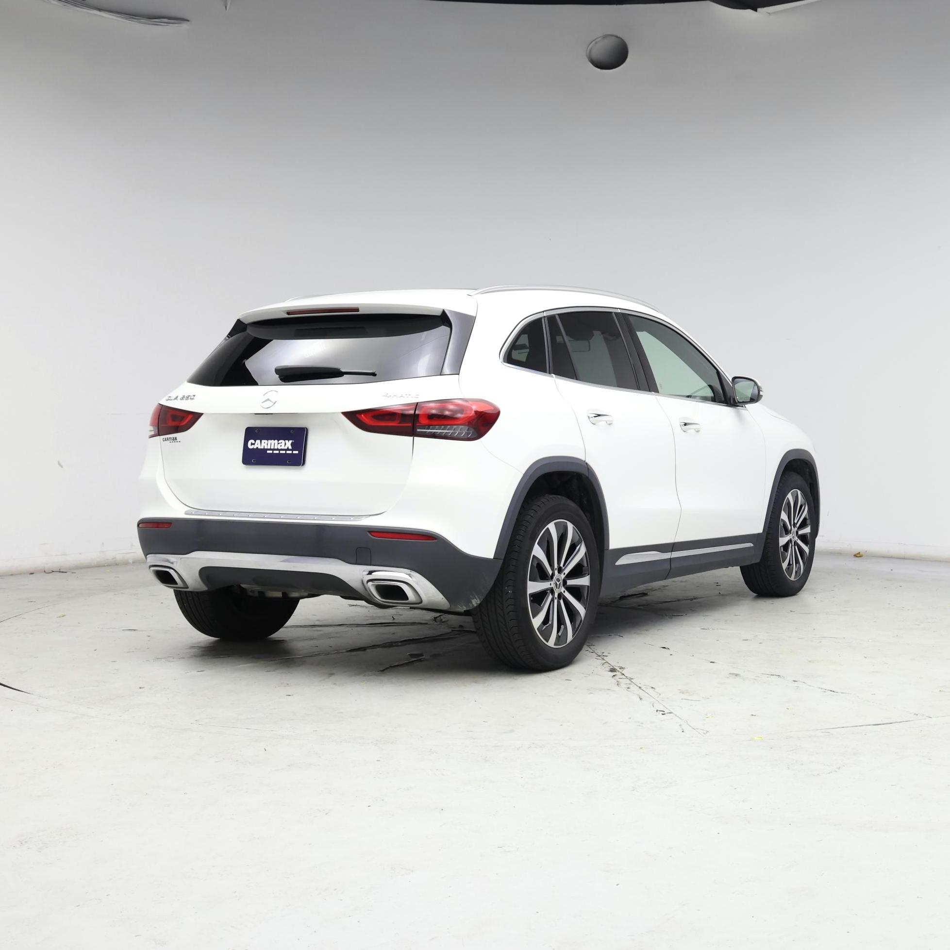 Thumbnail: 2023 Mercedes-Benz GLA - 8