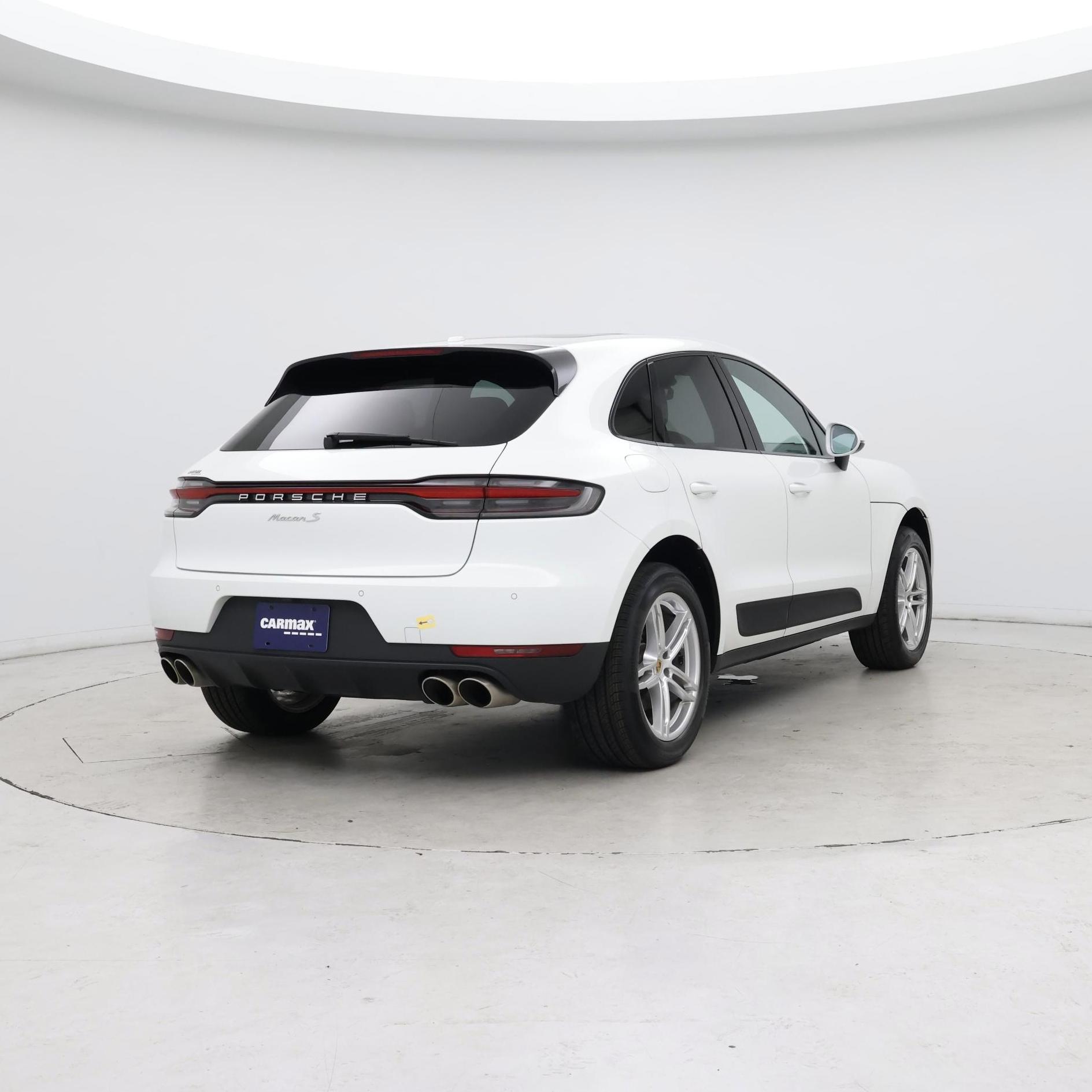 Thumbnail: 2020 Porsche Macan - 8