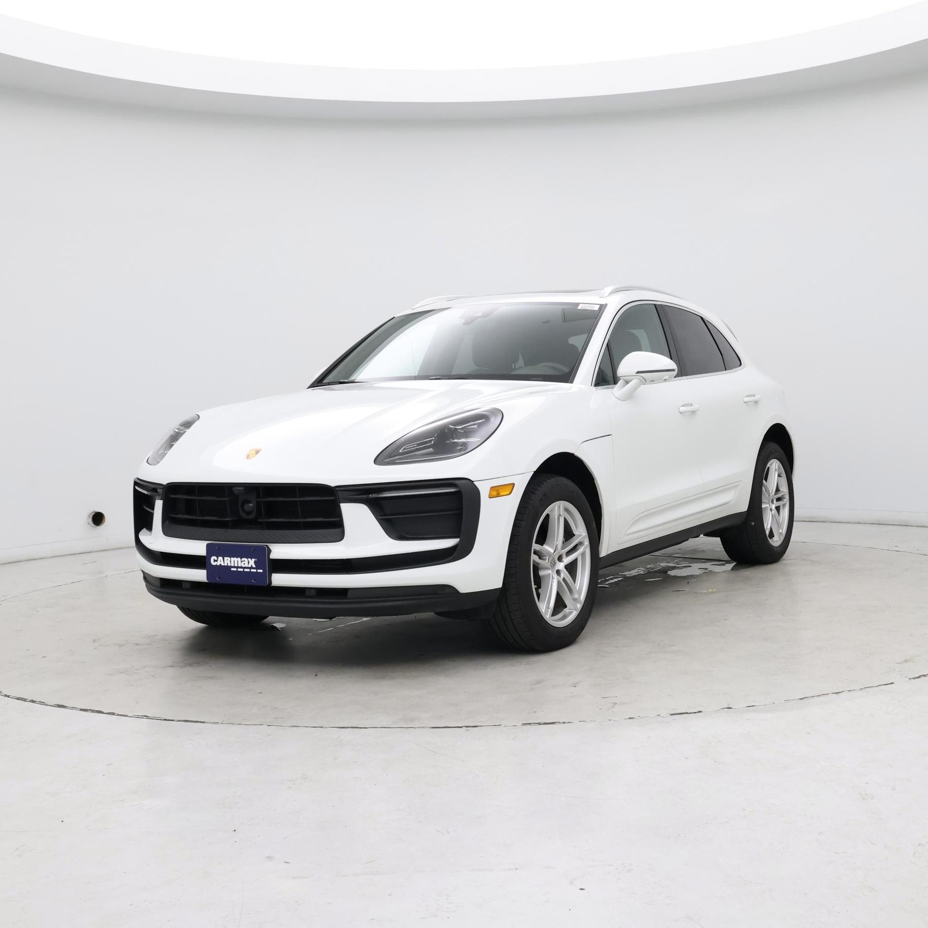 Thumbnail: 2022 Porsche Macan - 4