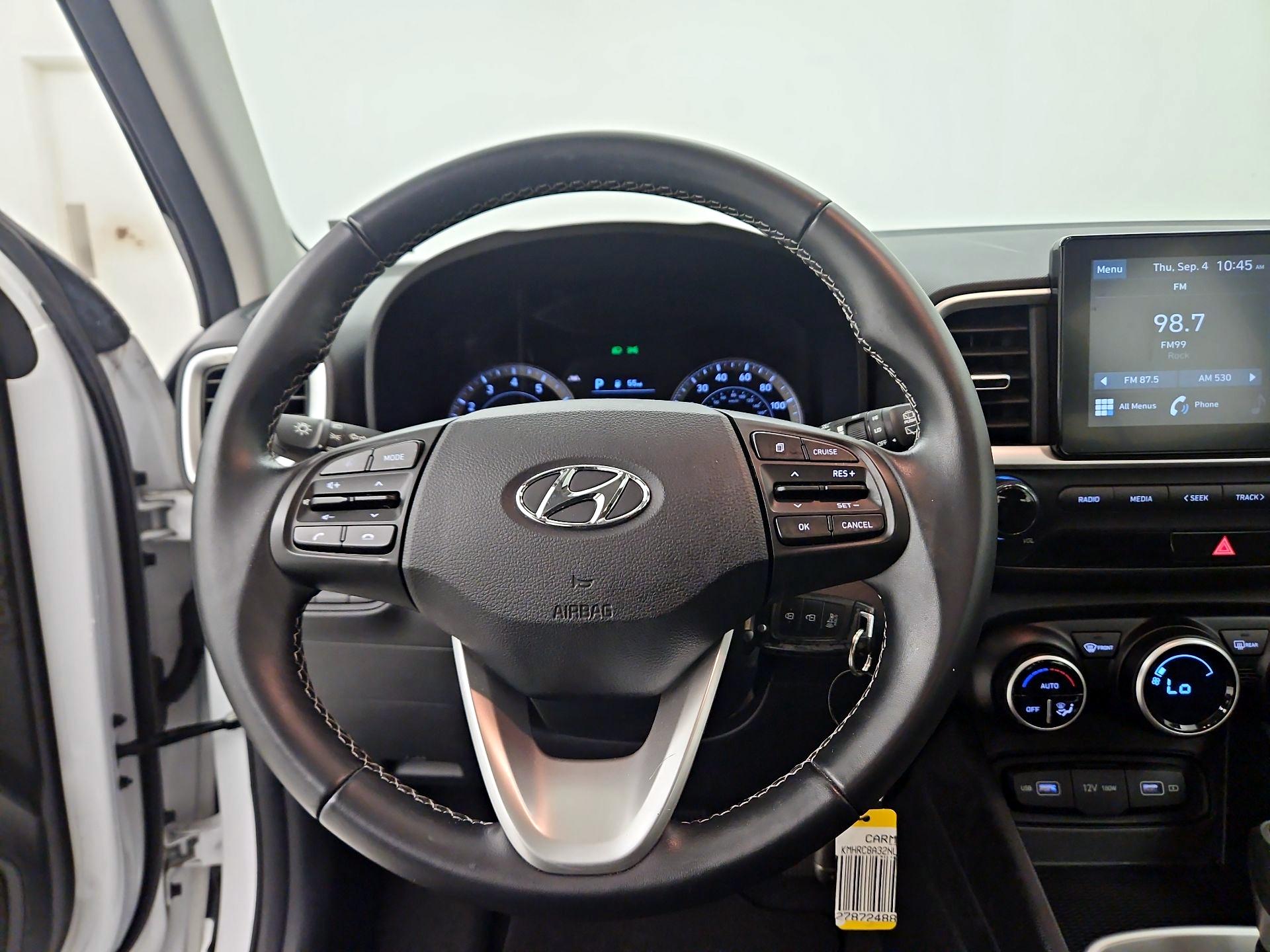 Thumbnail: 2022 Hyundai Venue - 10