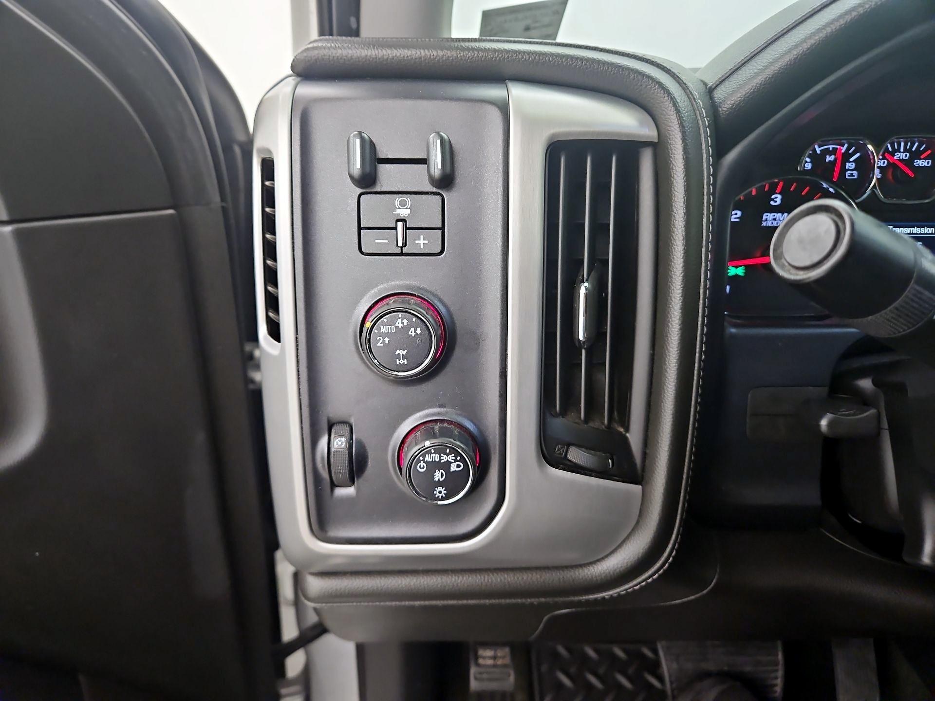 Thumbnail: 2015 GMC Sierra 1500 - 13