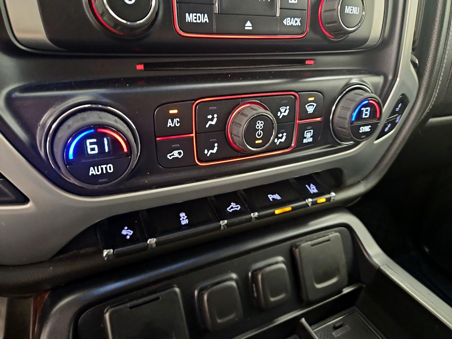 Thumbnail: 2015 GMC Sierra 1500 - 16