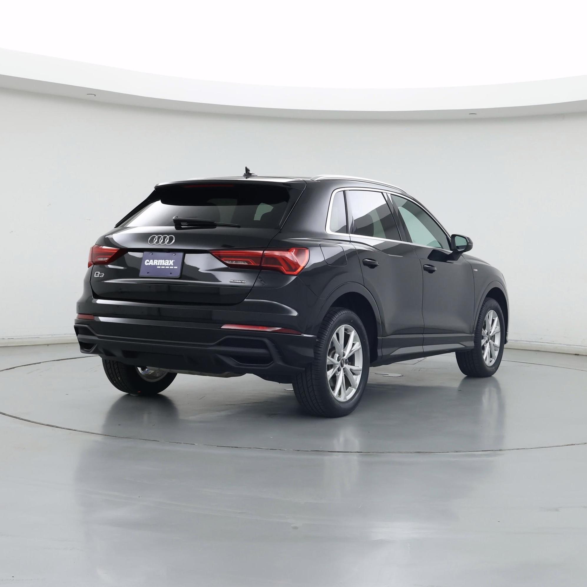 Thumbnail: 2023 Audi Q3 - 8
