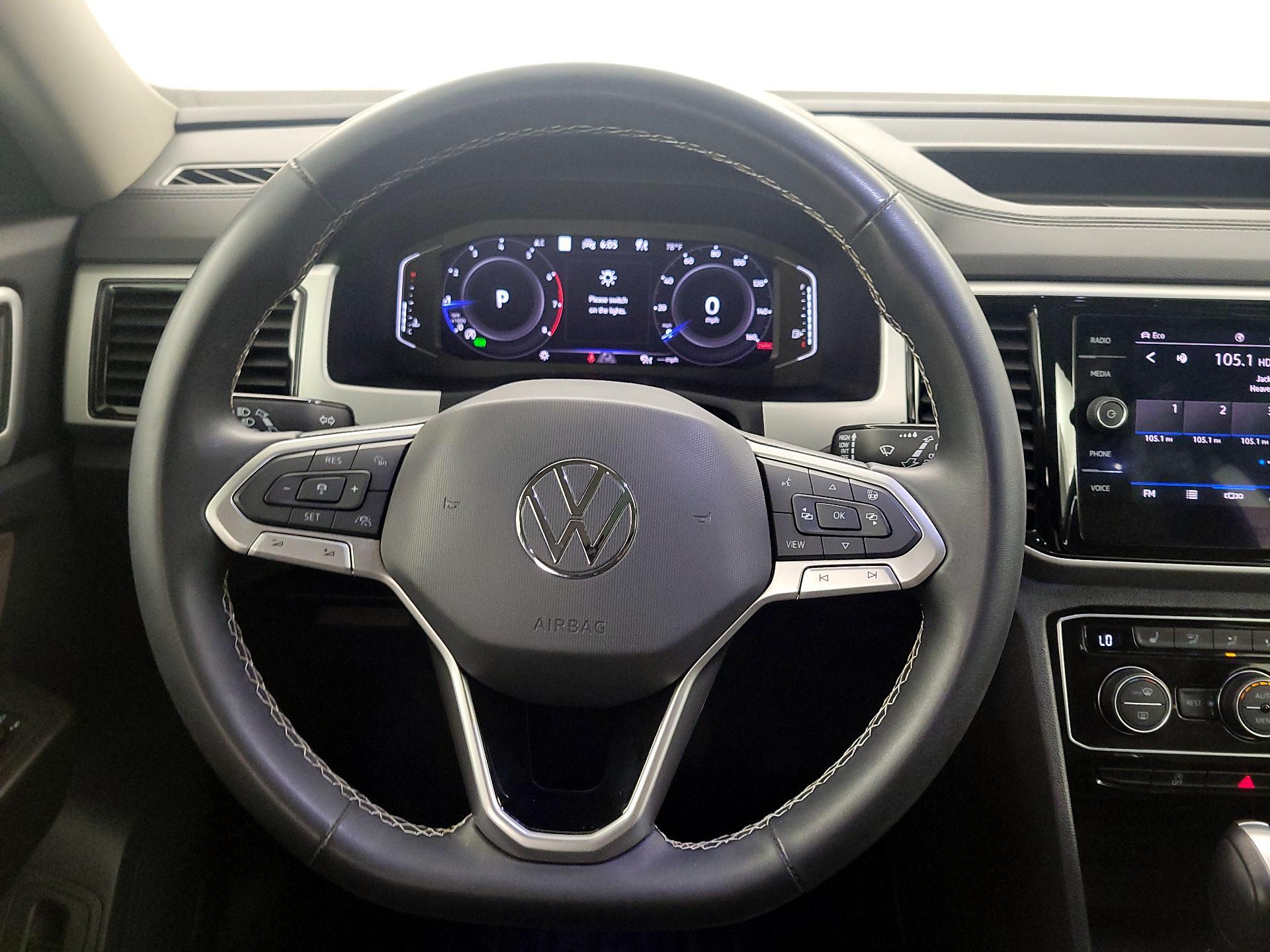 Thumbnail: 2022 Volkswagen Atlas - 10