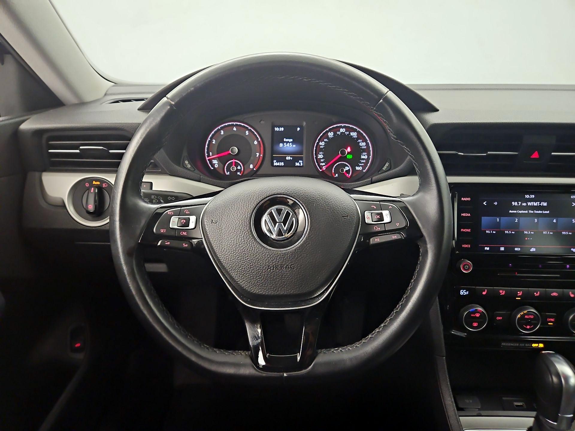 Thumbnail: 2020 Volkswagen Passat - 10