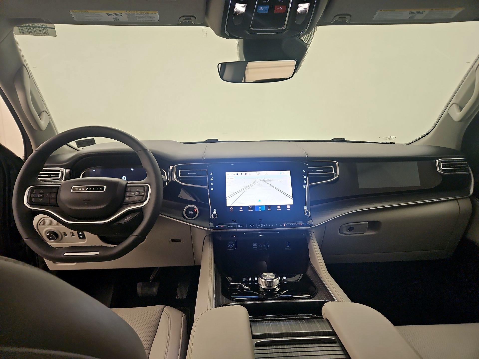 Thumbnail: 2023 Jeep Wagoneer - 9