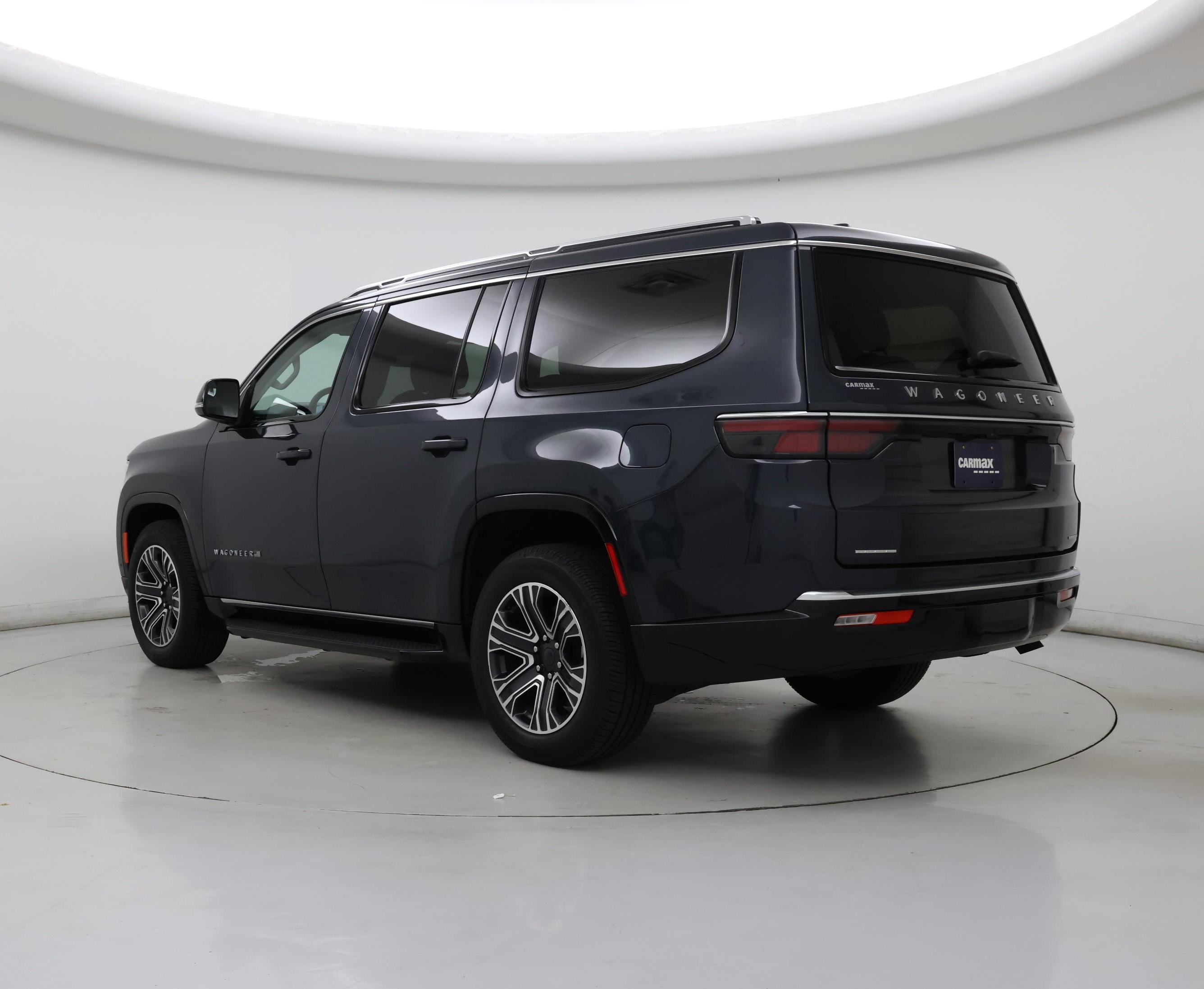 Thumbnail: 2023 Jeep Wagoneer - 2