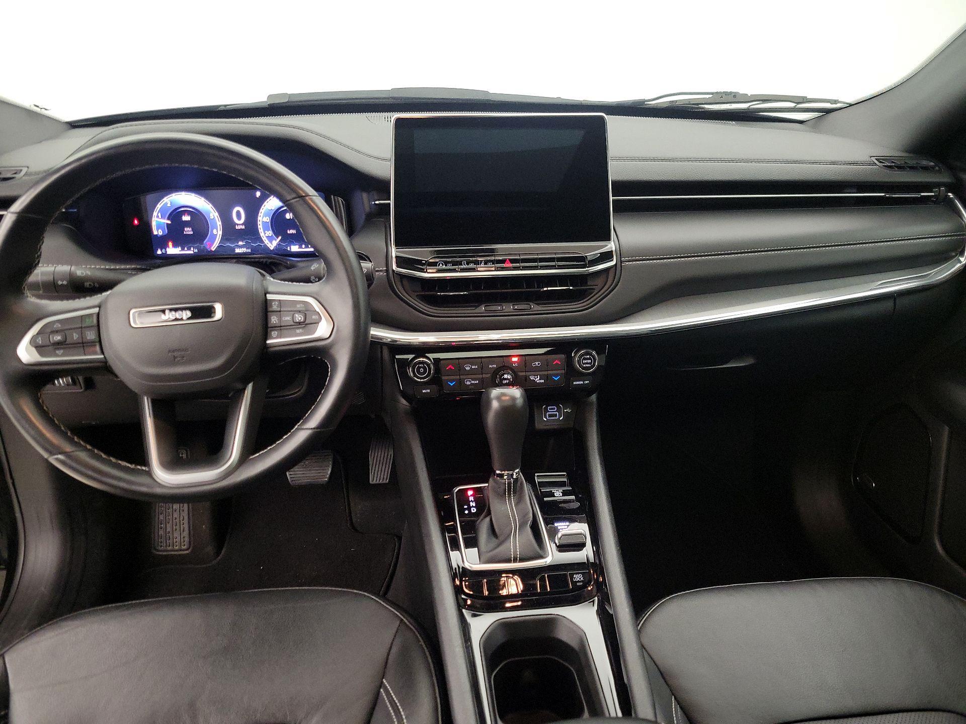 Thumbnail: 2022 Jeep Compass - 9