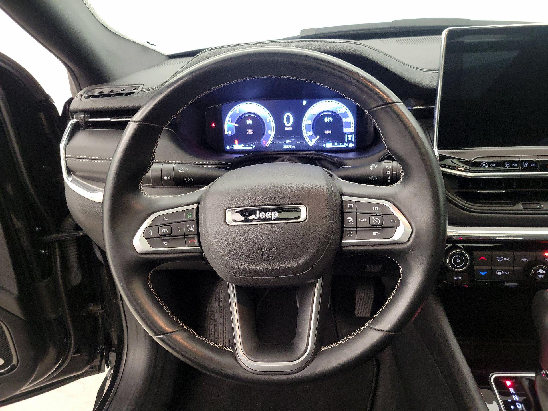 Thumbnail: 2022 Jeep Compass - 10