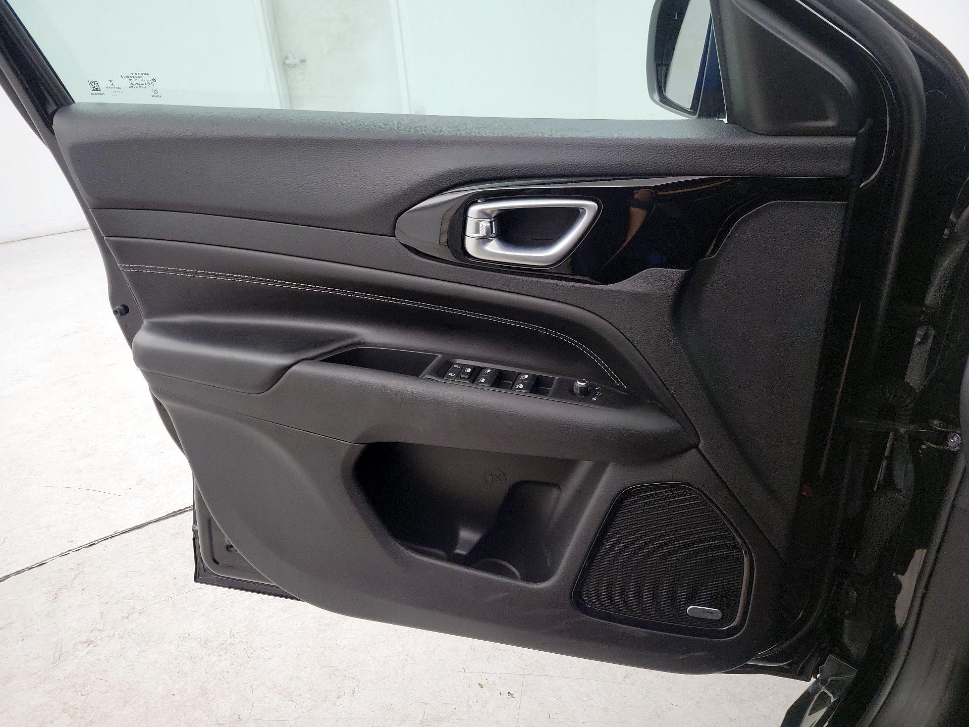 Thumbnail: 2022 Jeep Compass - 12